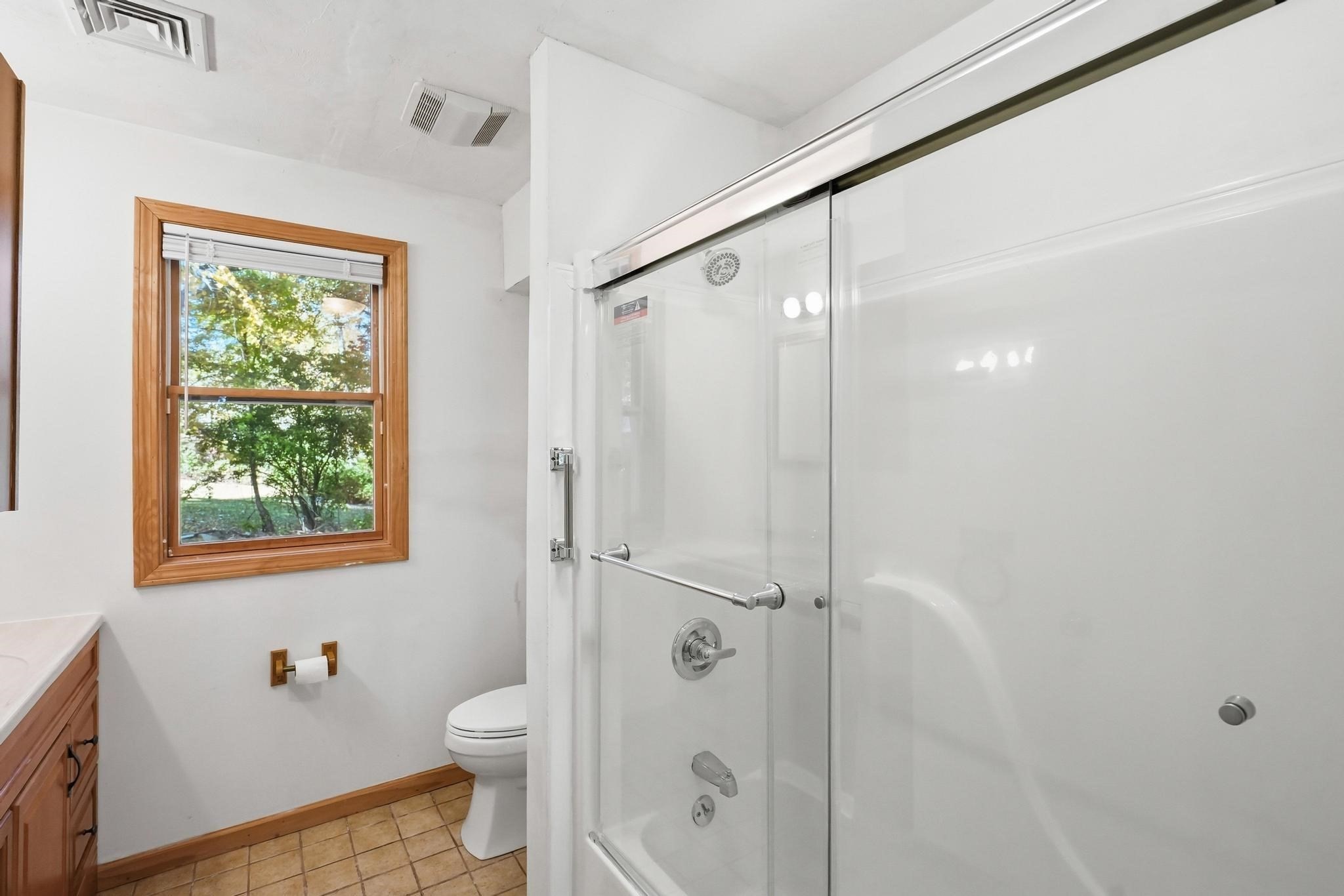 17 Pathwood Ave Property Photo 37