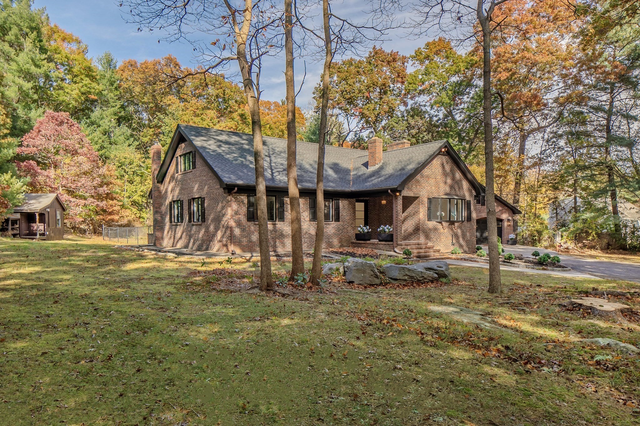 113 Summer Street Property Photo 1