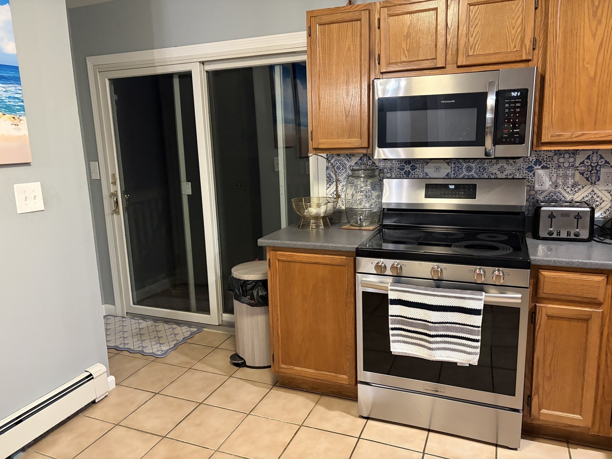 28 Prince Henry Dr Property Photo 10