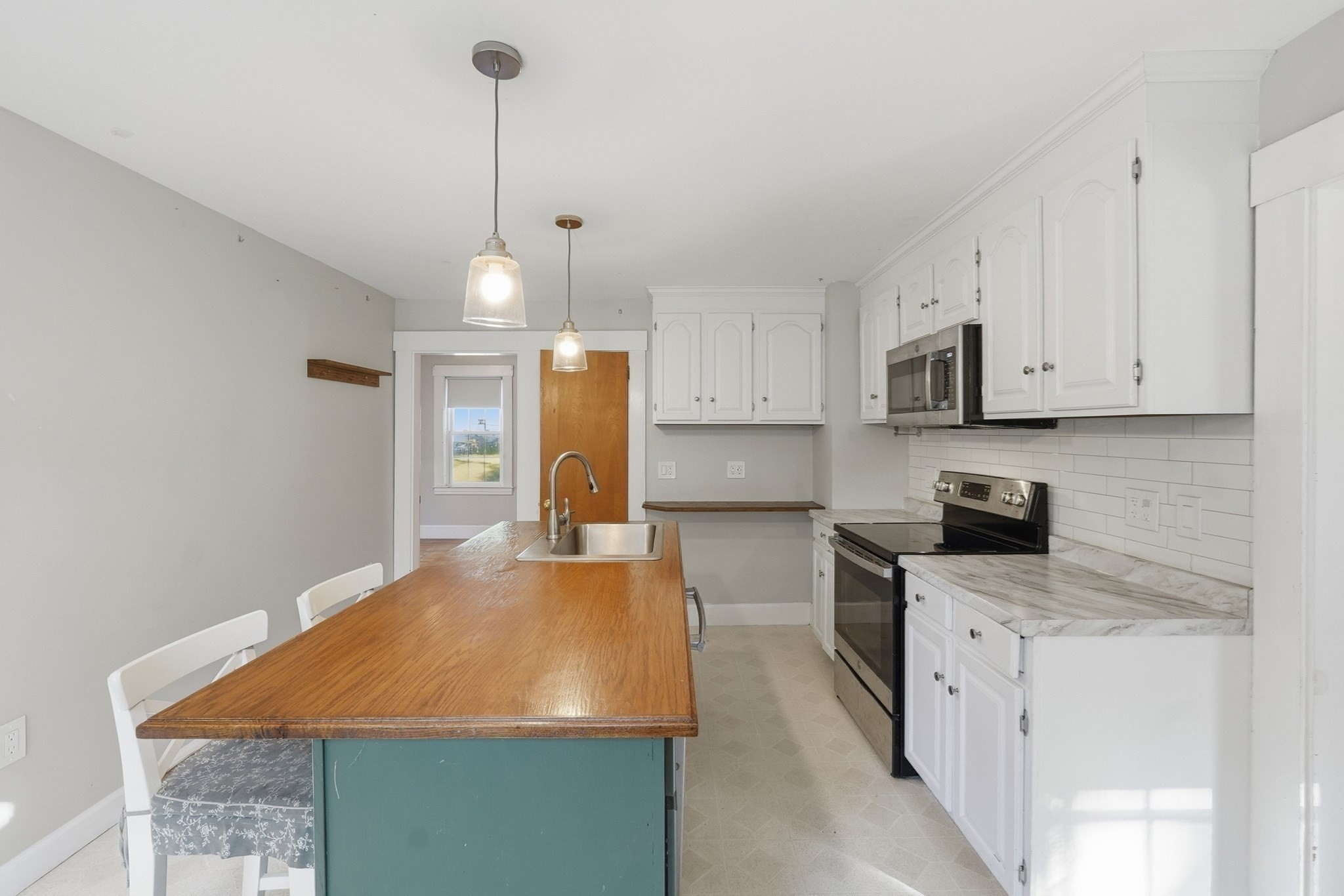 248 Otter River Rd Property Photo 10