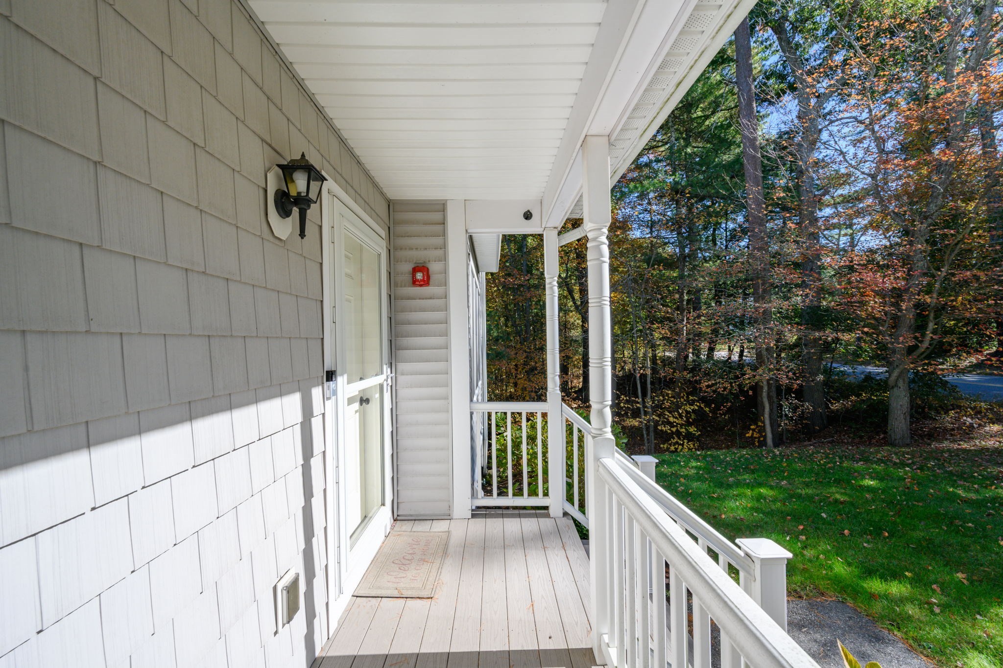 10 Great Cedar Dr # 10 Property Photo 4
