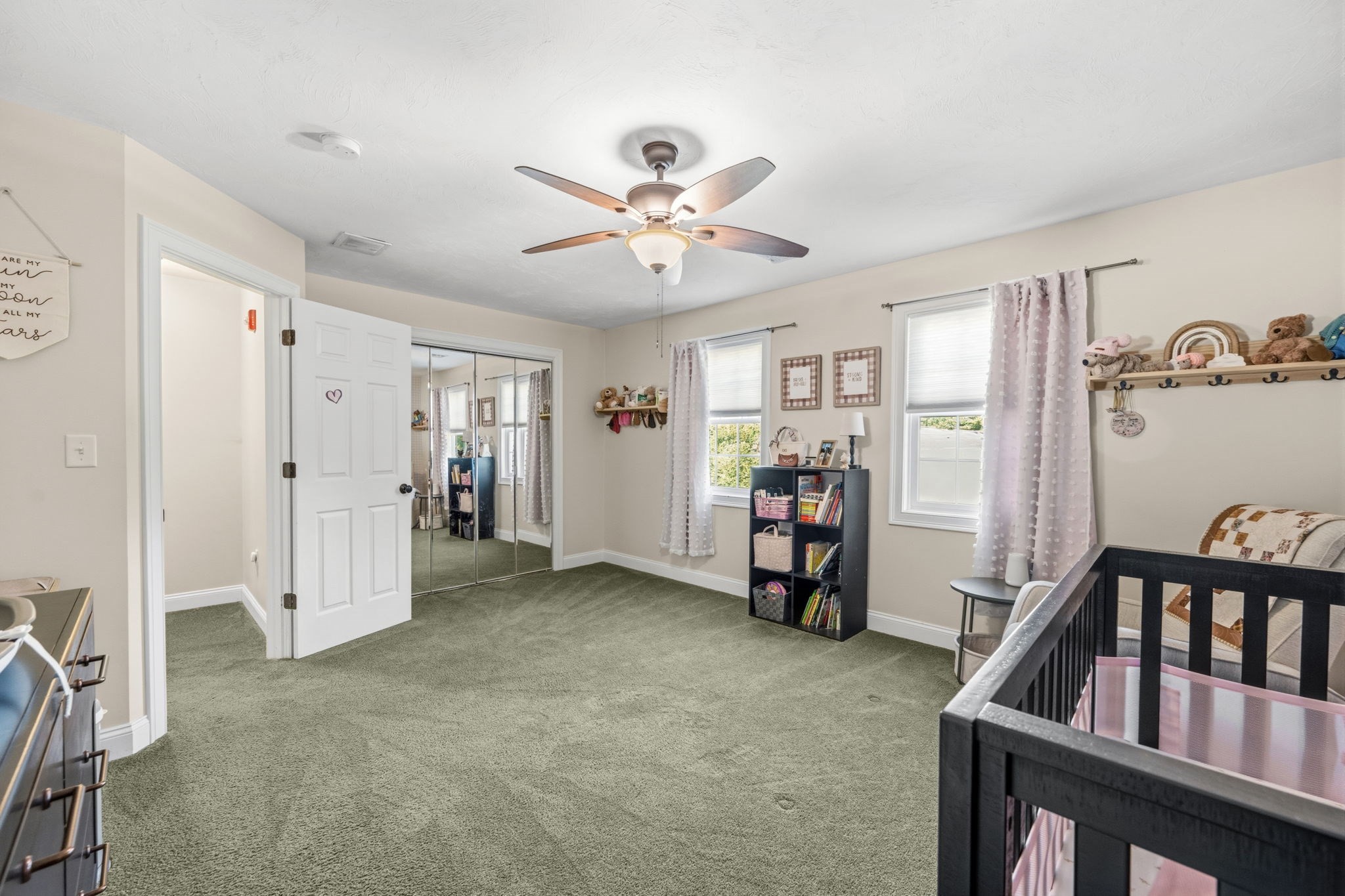 10 Great Cedar Dr # 10 Property Photo 18