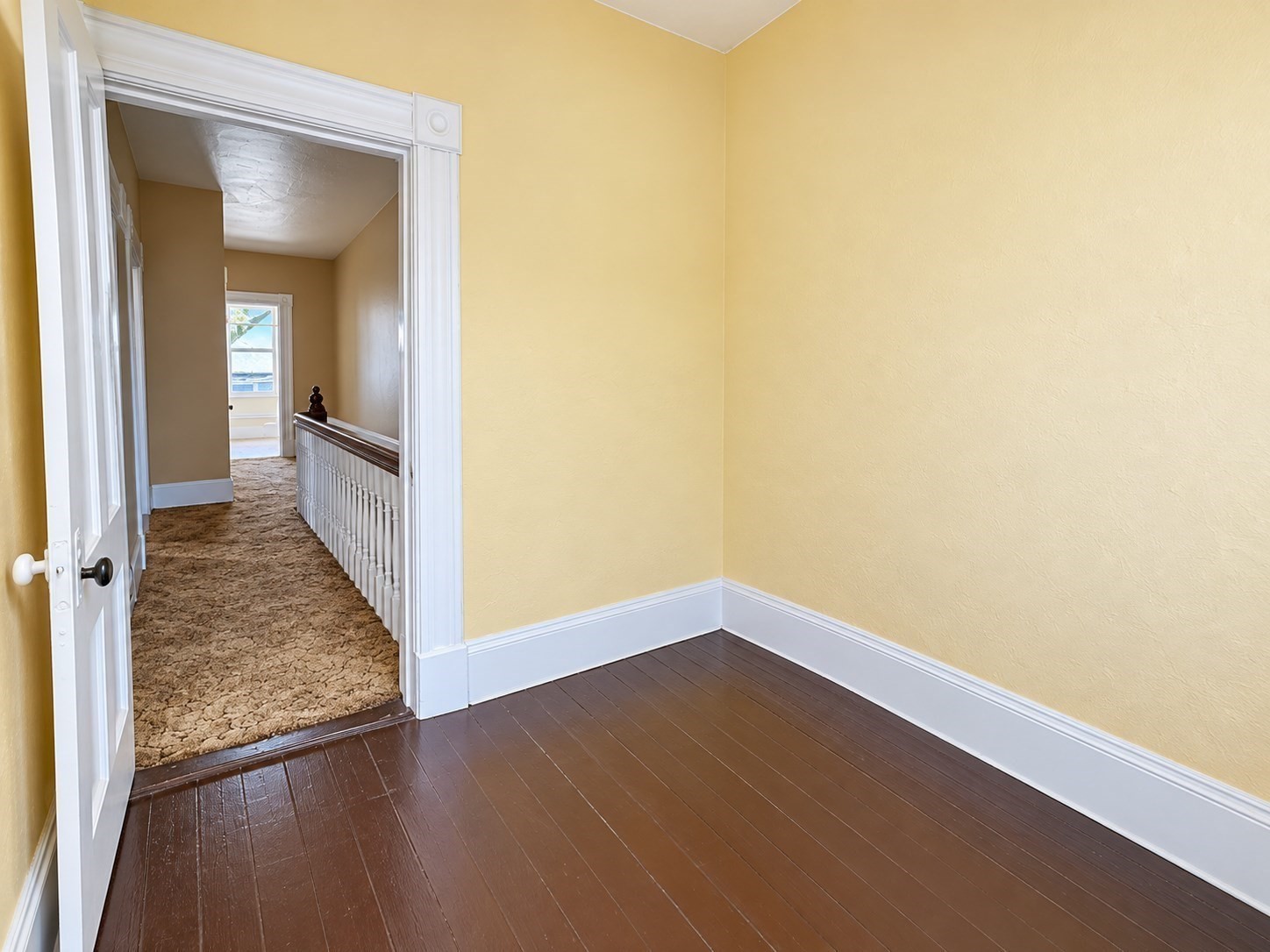 225 Suffolk St Property Photo 27