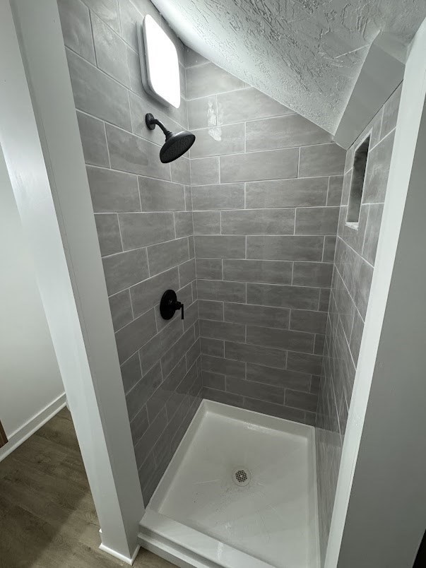 16 Pleasant St # B Property Photo 7