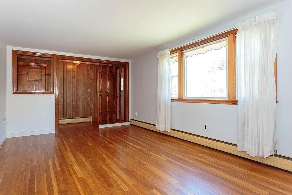 759 Beechmont Street Property Photo 10