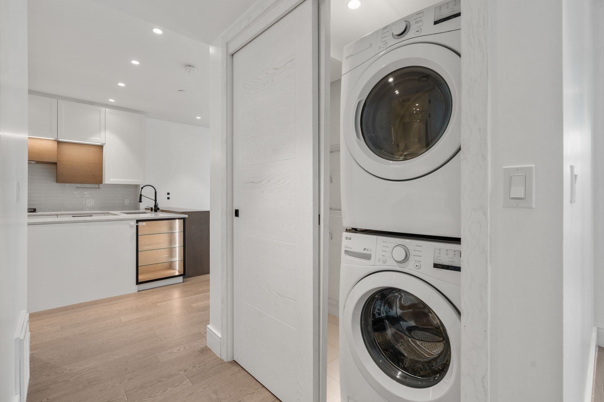 69 Walnut Street # 7 Property Photo 11