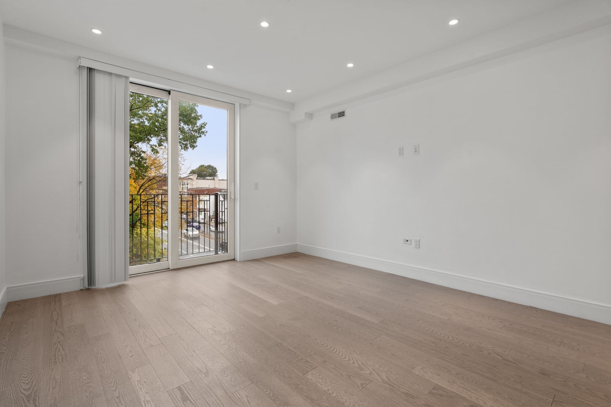 69 Walnut Street # 7 Property Photo 12