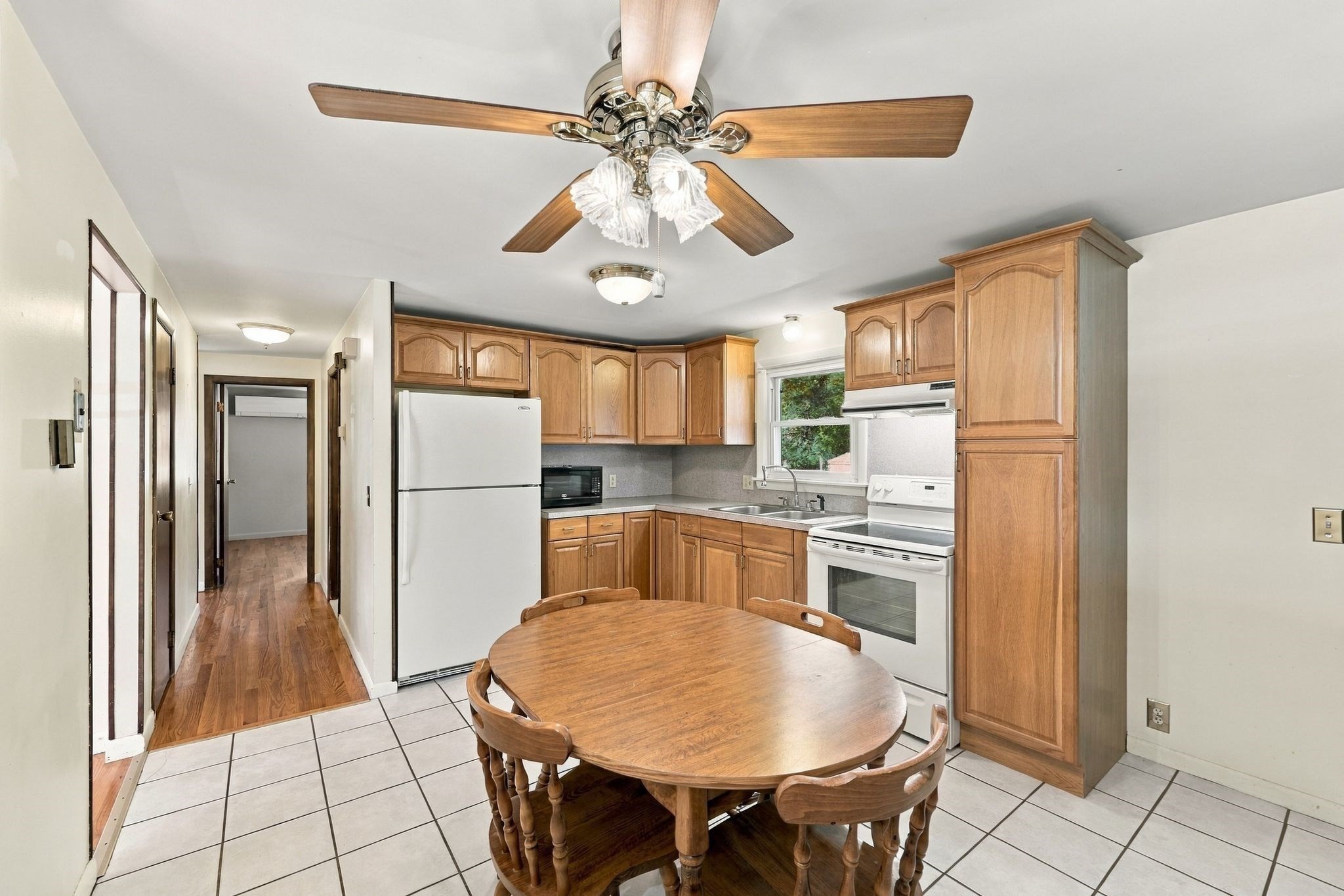 286 Peekskill Ave Property Photo 20