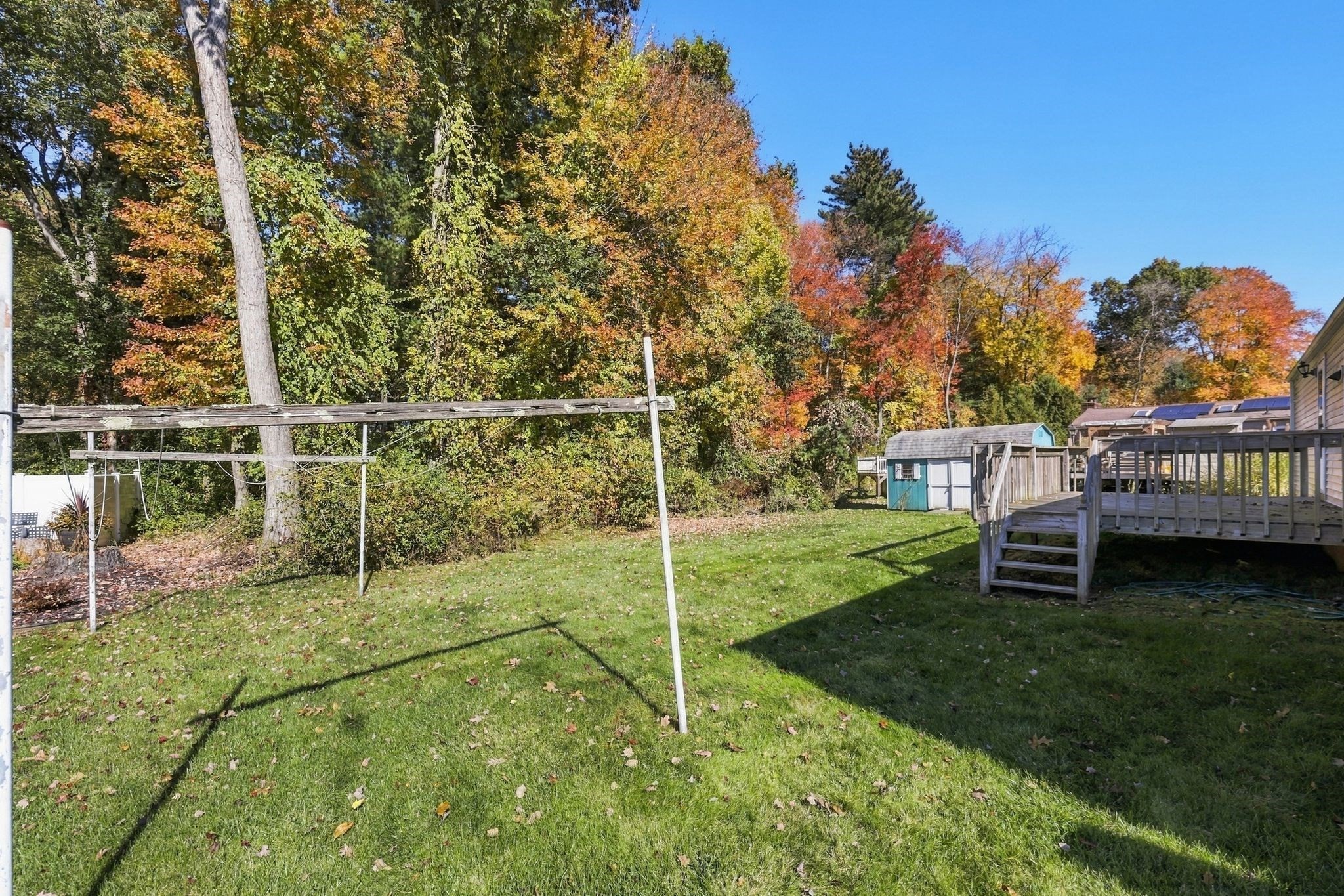 286 Peekskill Ave Property Photo 36
