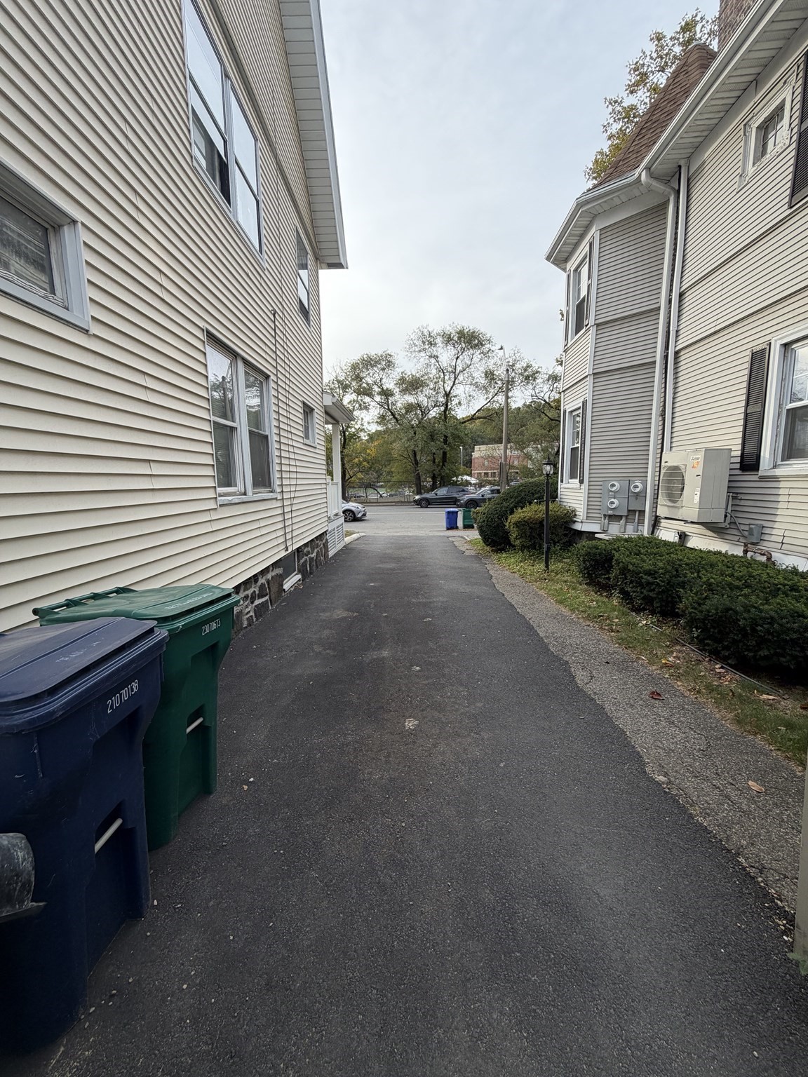 445 Washington Street # 2 Property Photo 17