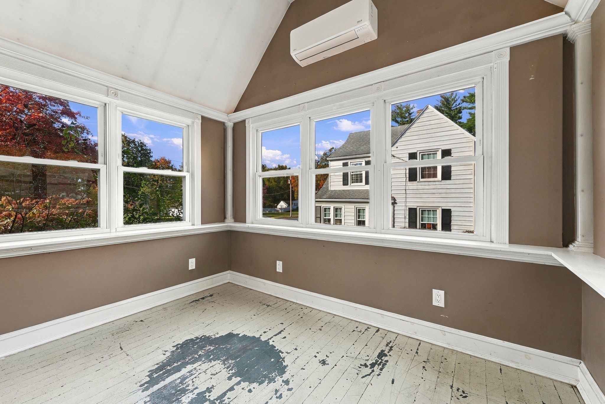 65 Craiwell Ave Property Photo 18