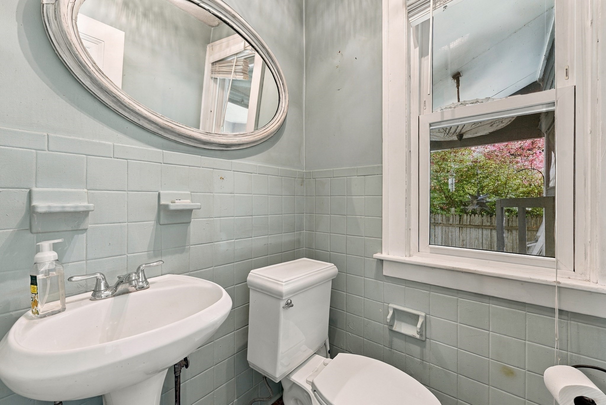 65 Craiwell Ave Property Photo 31