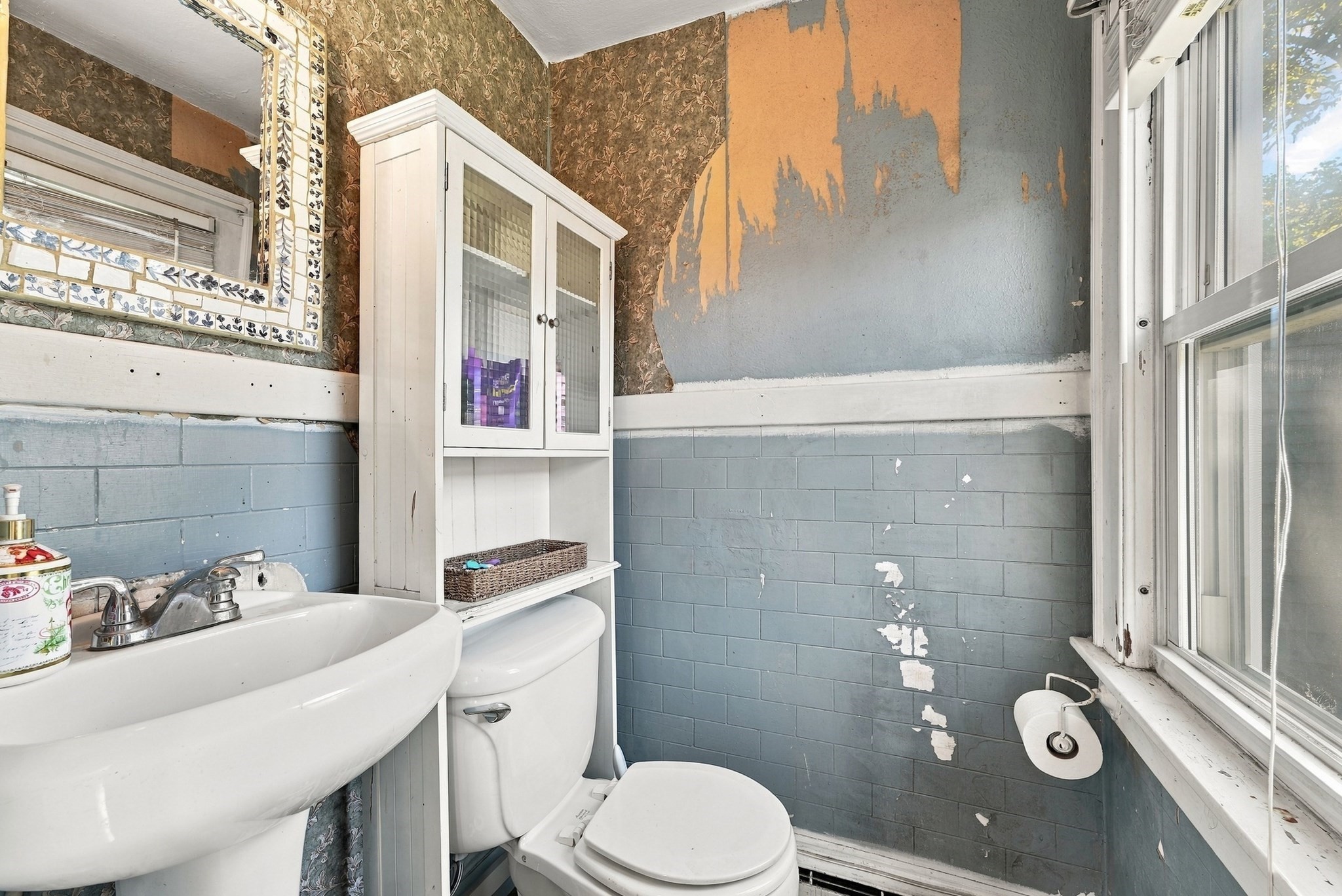 65 Craiwell Ave Property Photo 32