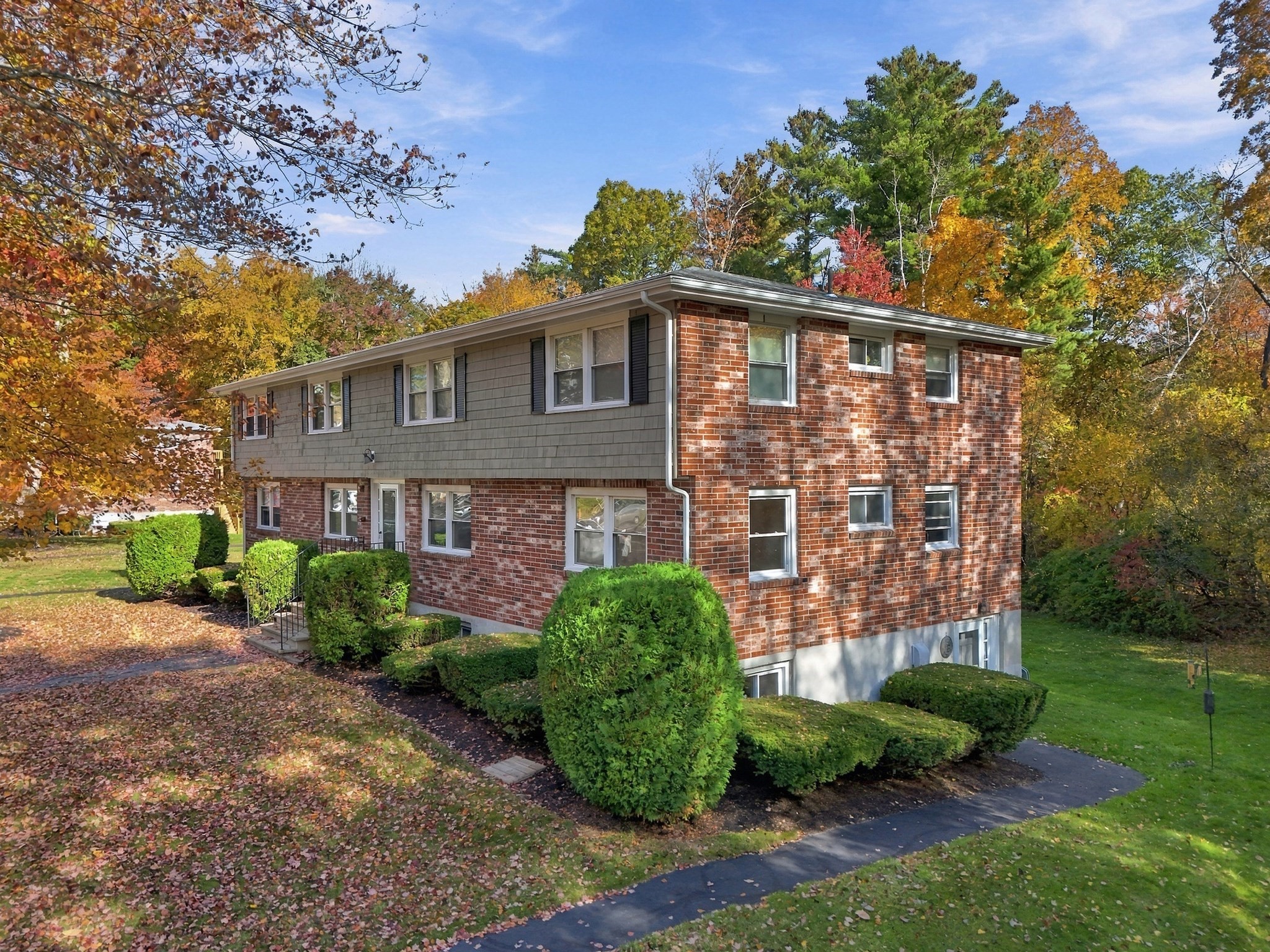 4 Greenleaf # 4c Property Photo 1