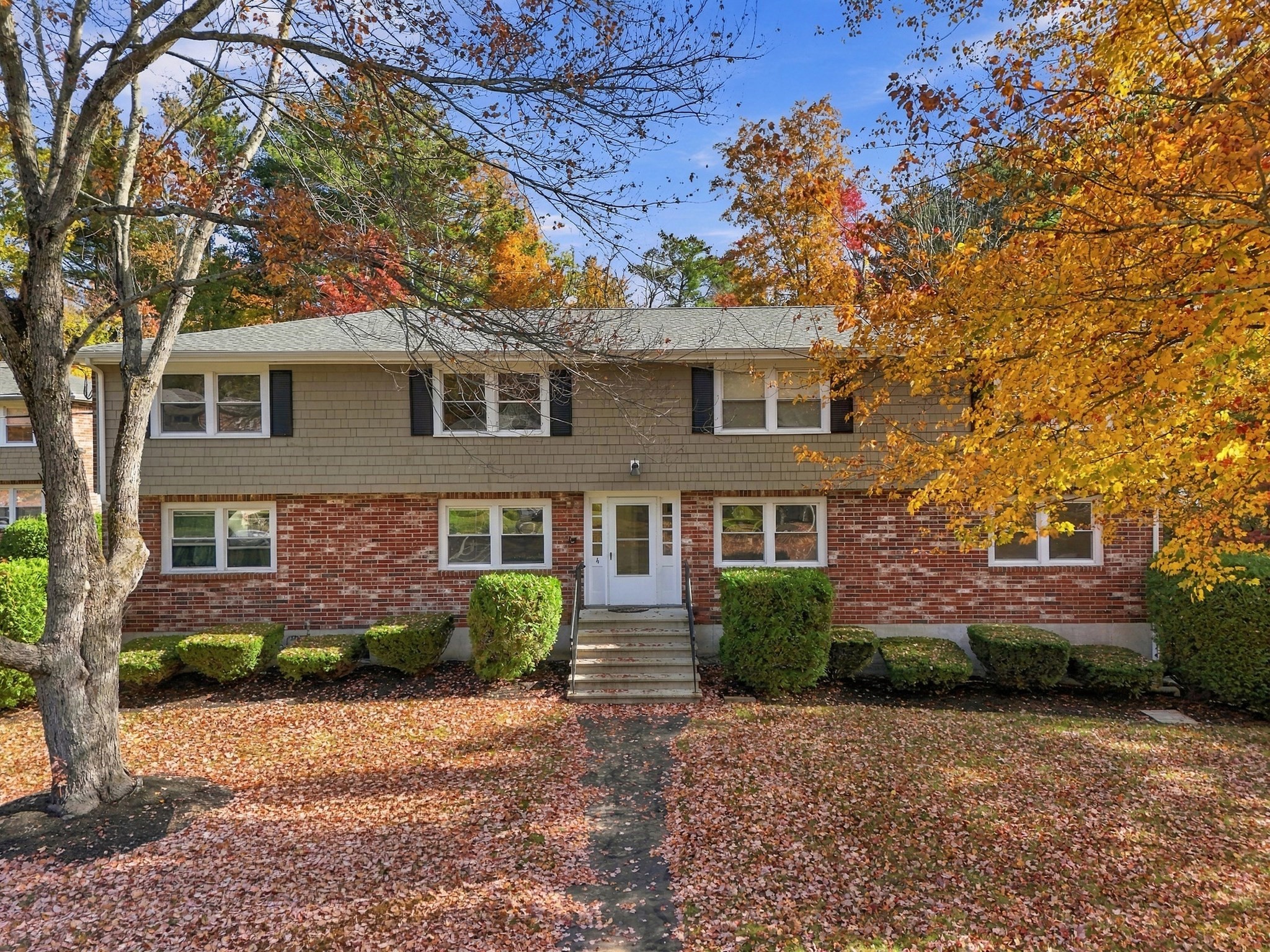 4 Greenleaf # 4c Property Photo 2