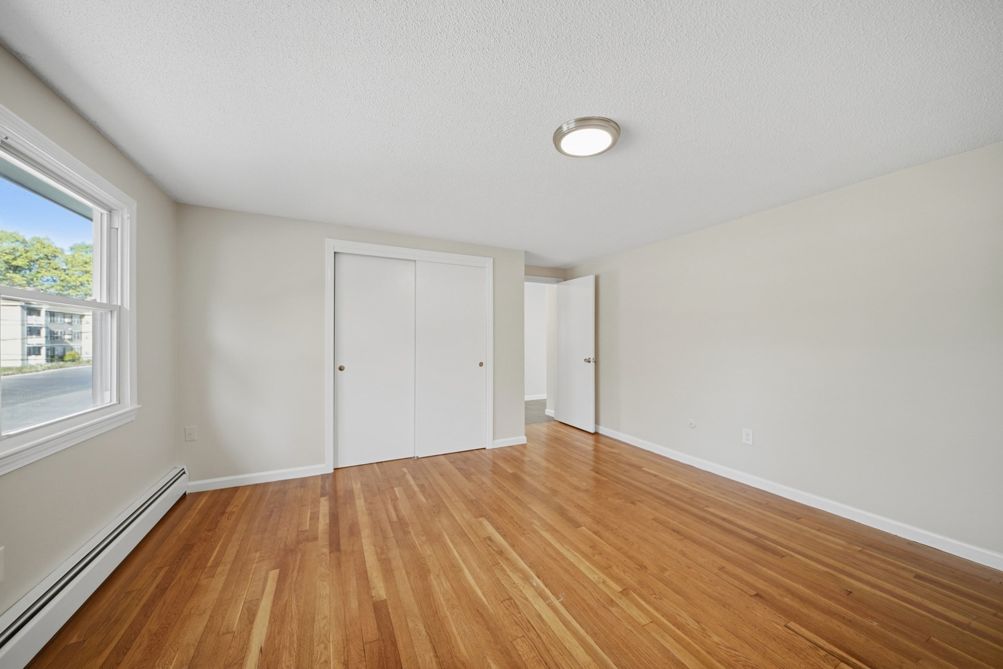 4 Greenleaf # 4c Property Photo 16