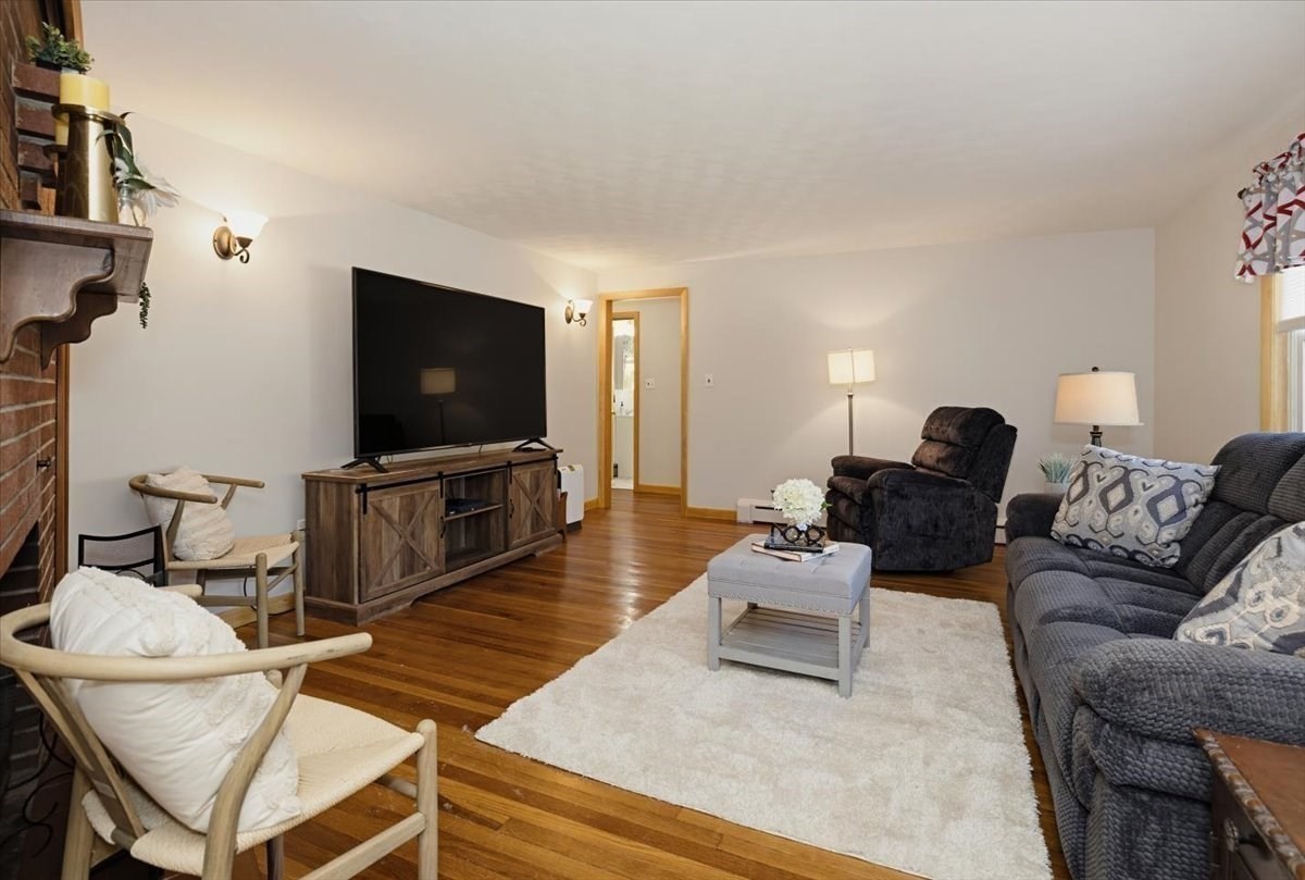 40 Dudley Rd Property Photo 11