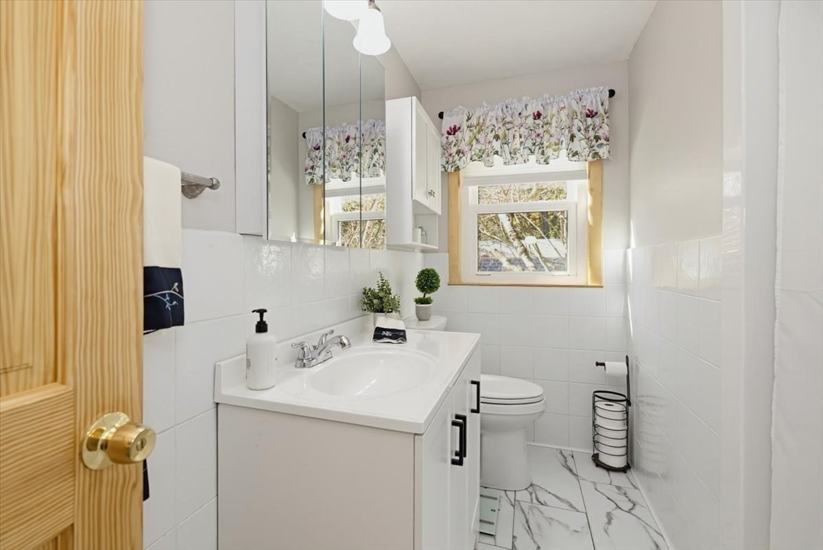 40 Dudley Rd Property Photo 17