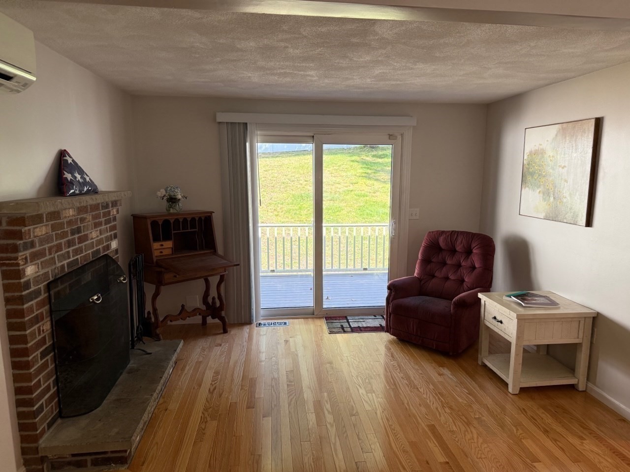 2 Stonehedge Circle Property Photo 8