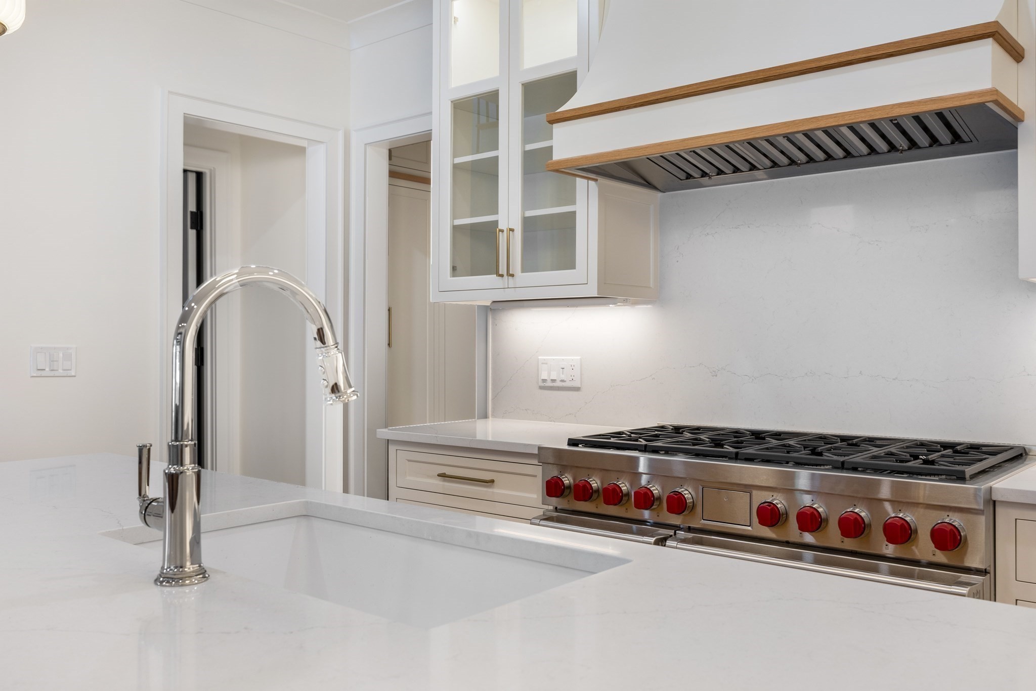 107 State Street Property Photo 11