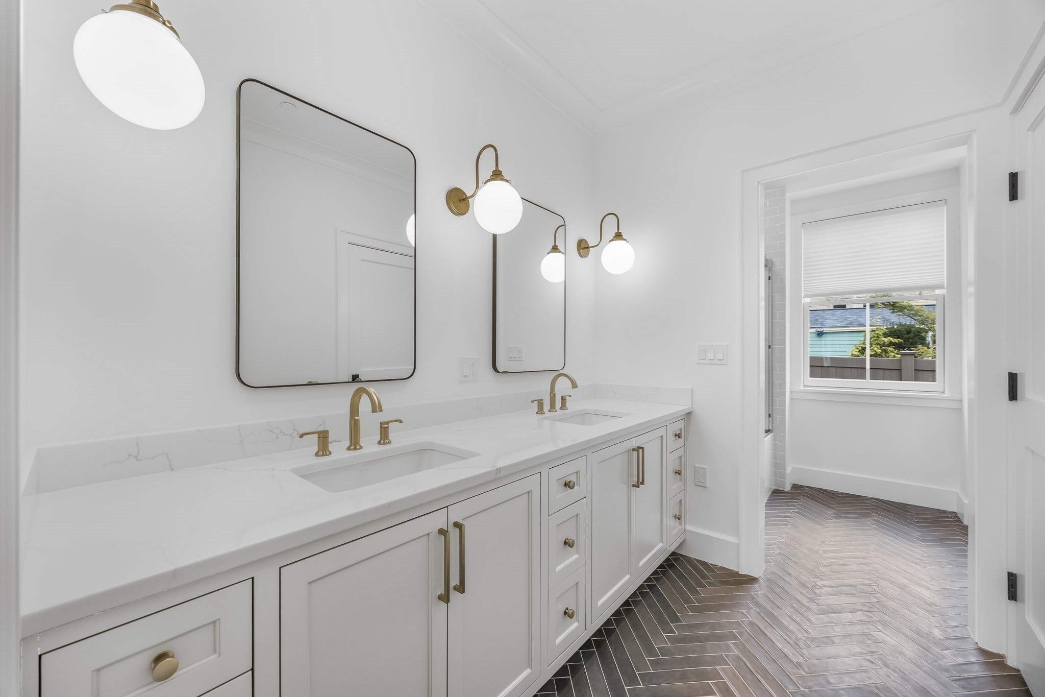 107 State Street Property Photo 29