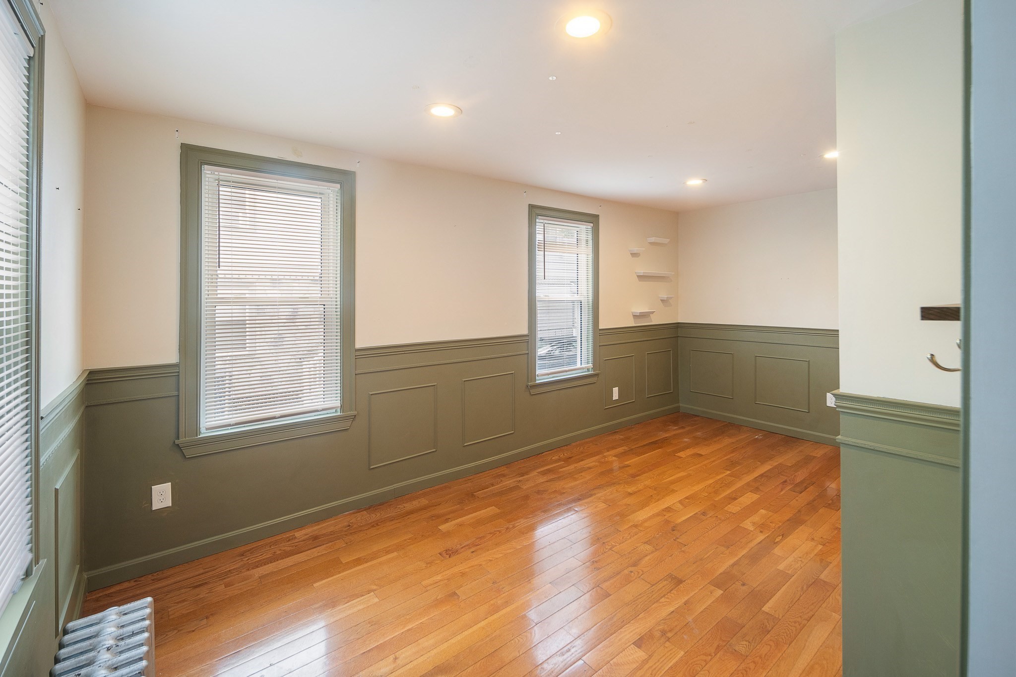 9 Andrew St Property Photo 6