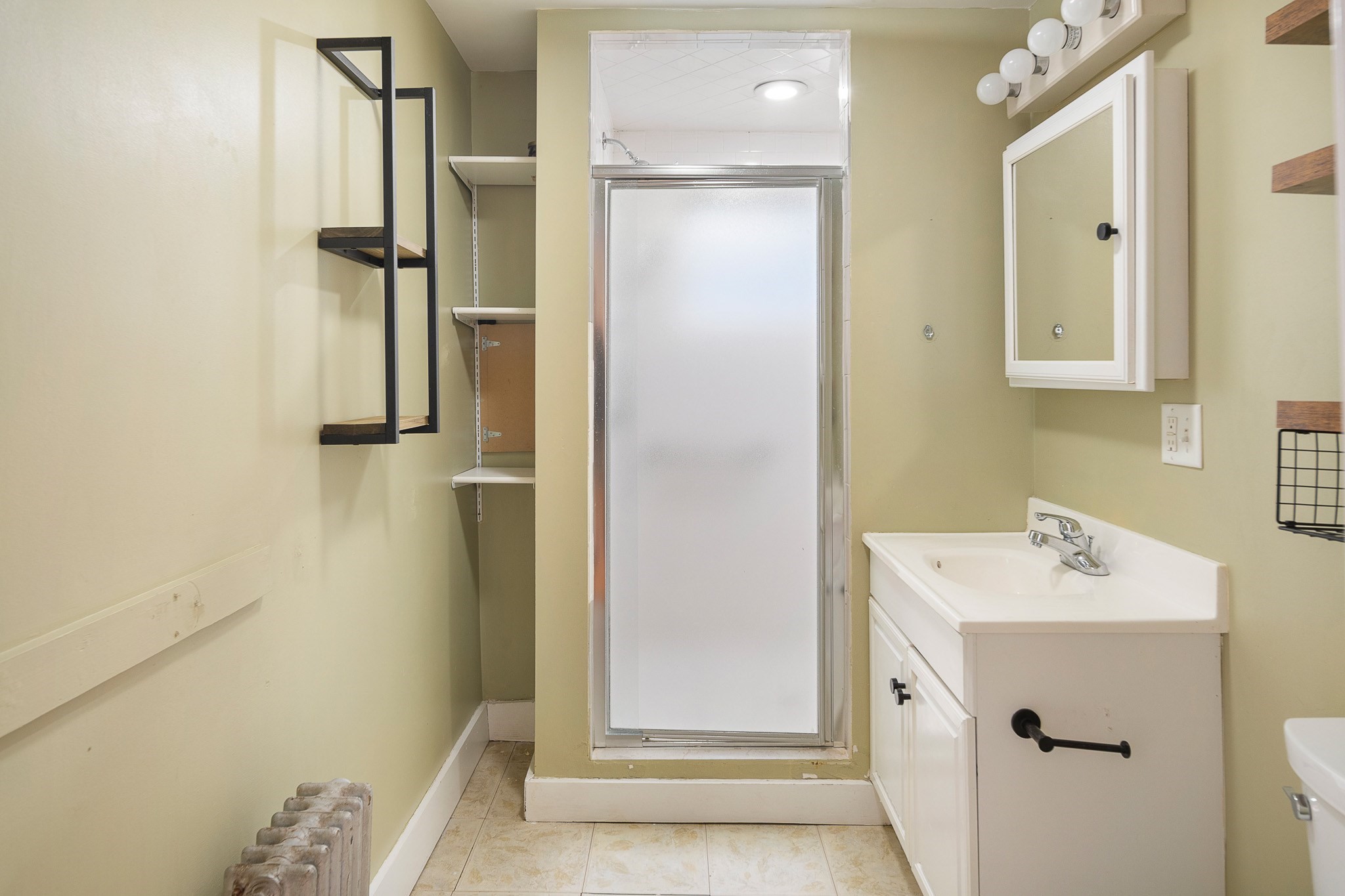 9 Andrew St Property Photo 17