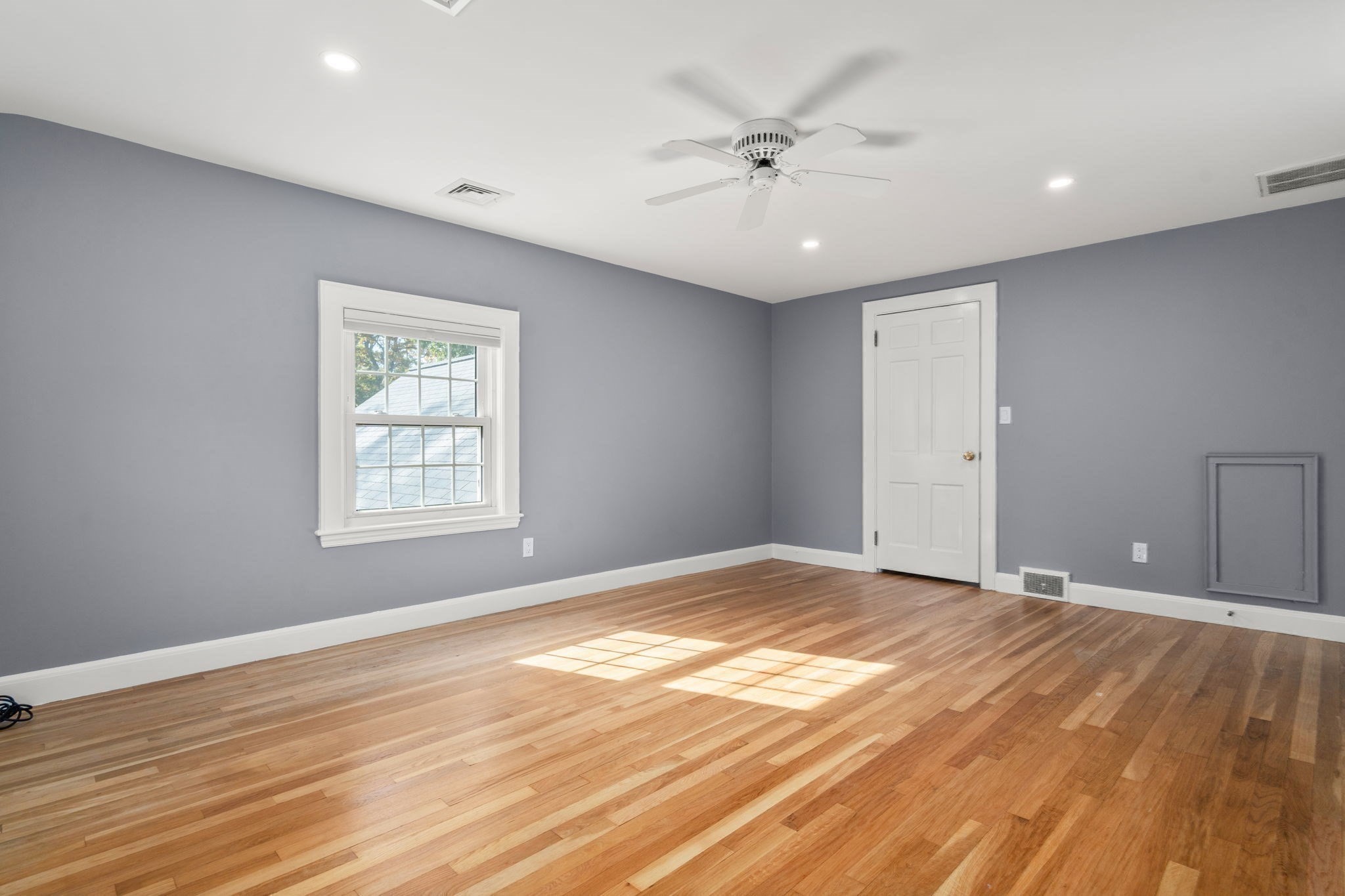 14 Longfellow Rd Property Photo 28