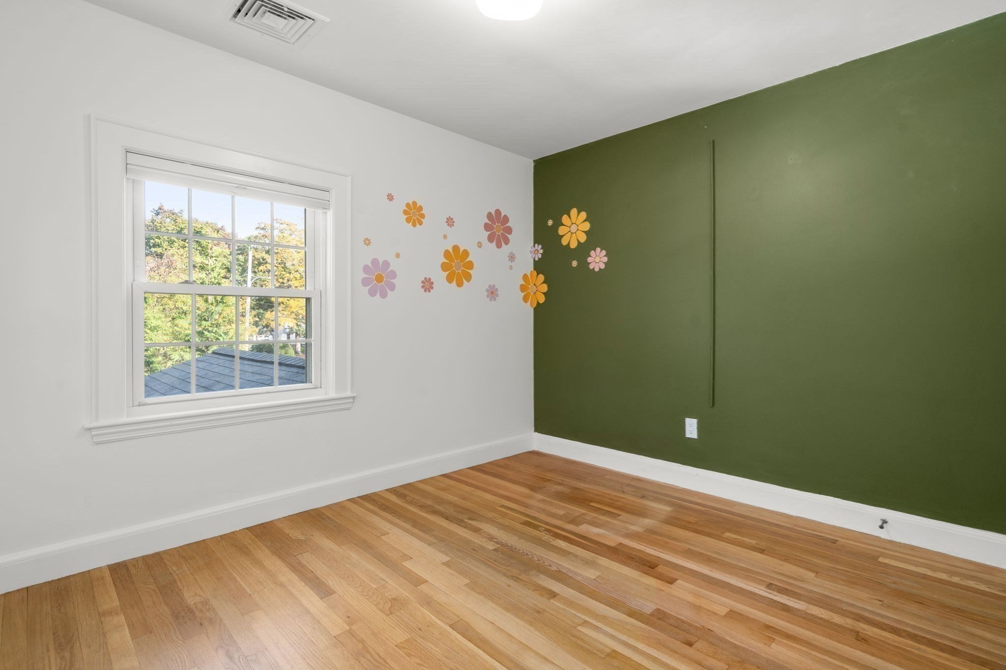 14 Longfellow Rd Property Photo 31