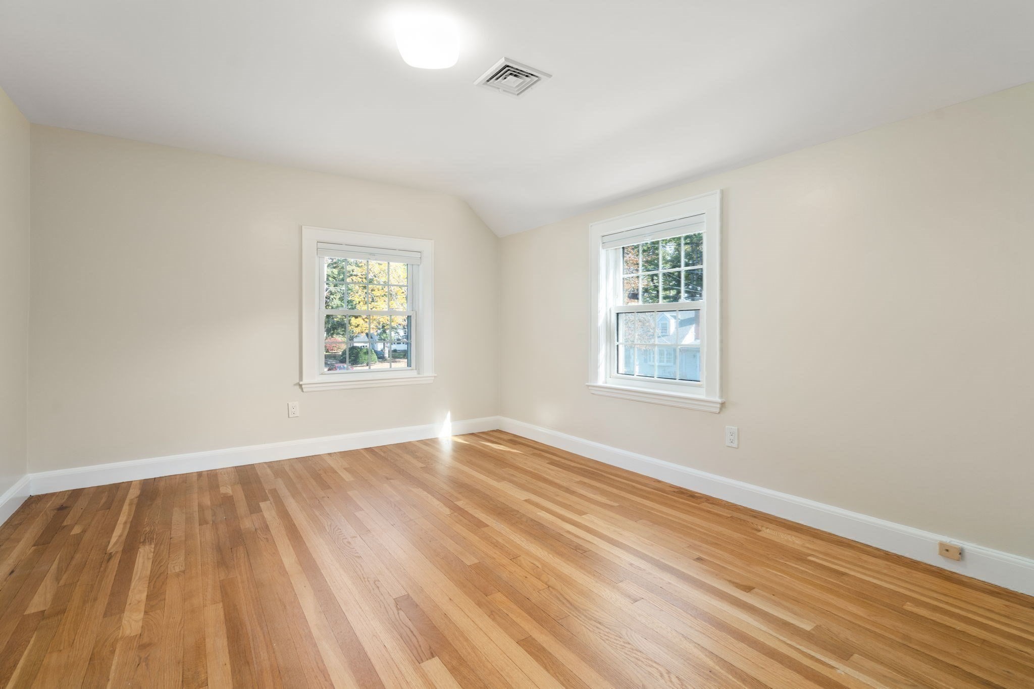 14 Longfellow Rd Property Photo 33