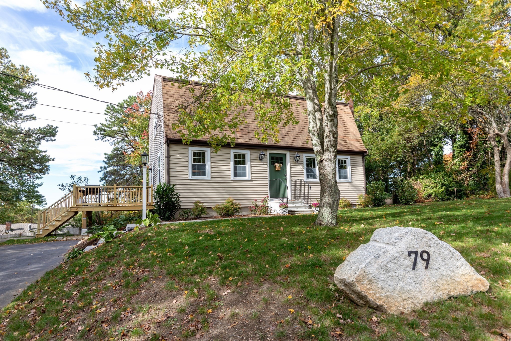 79 Colchester Dr