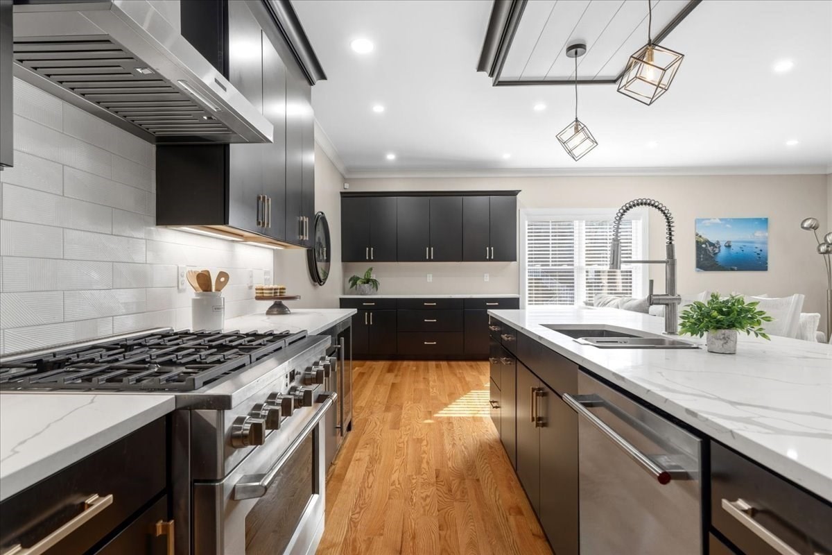 33 Peirce Street # 1 Property Photo 7
