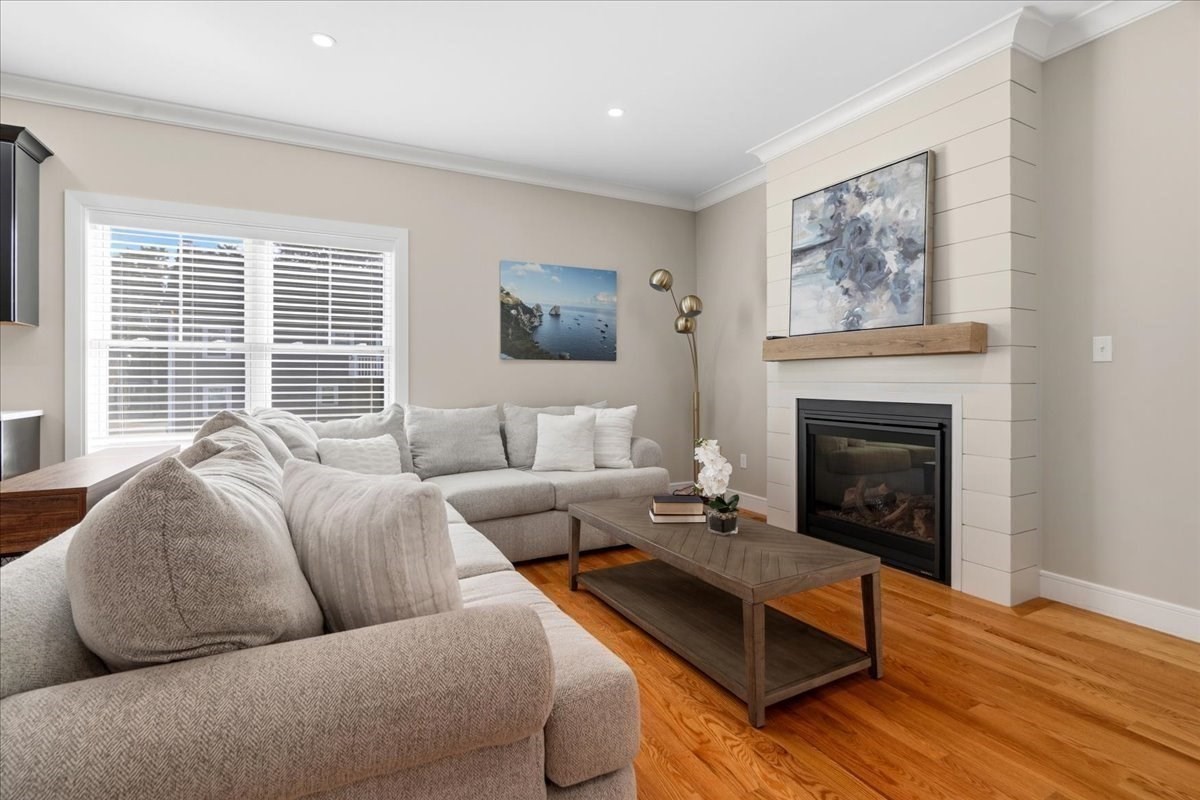 33 Peirce Street # 1 Property Photo 16
