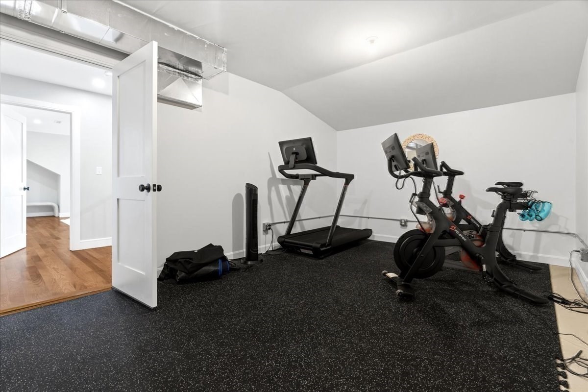 33 Peirce Street # 1 Property Photo 36