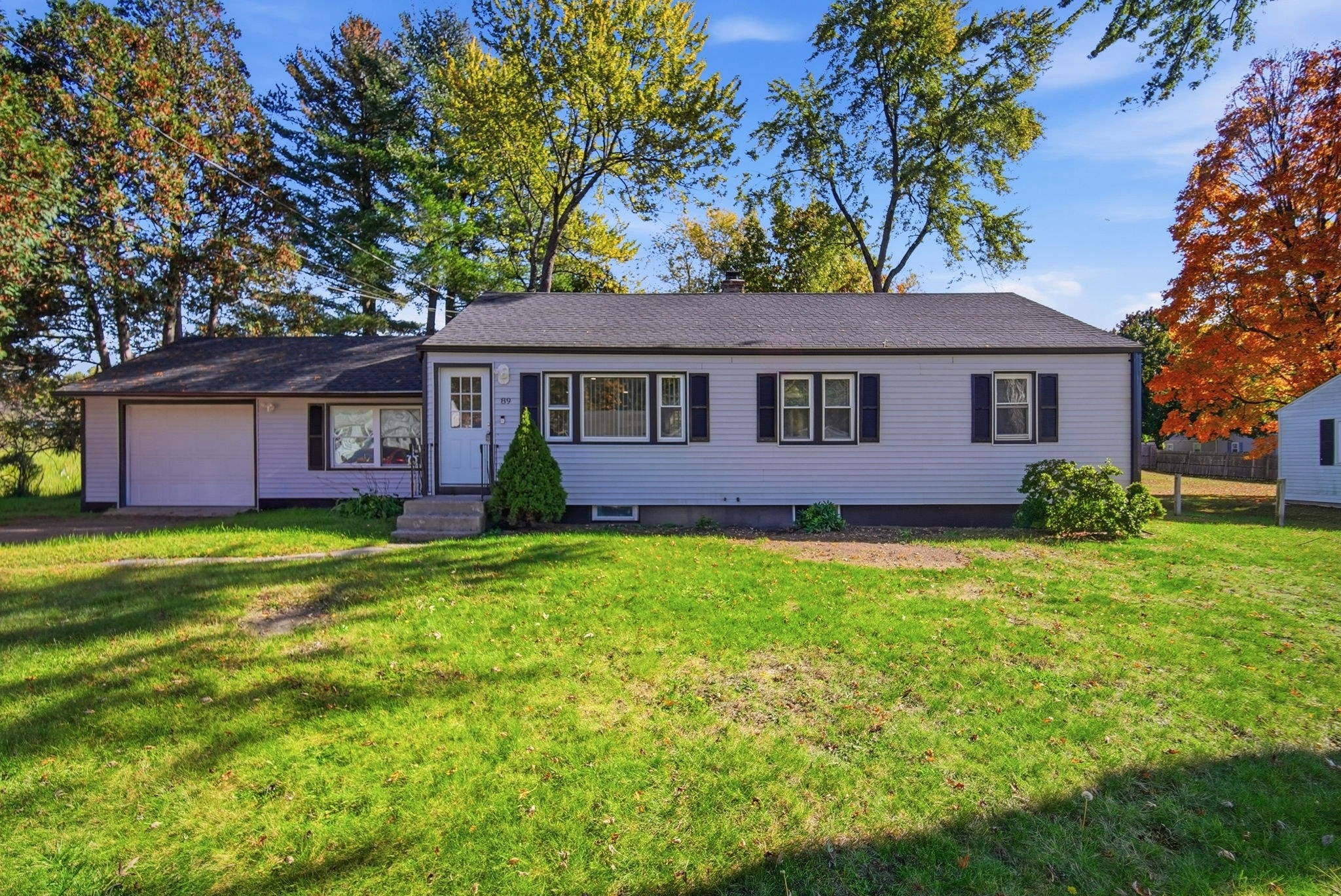 89 Juniper Dr Property Photo 1