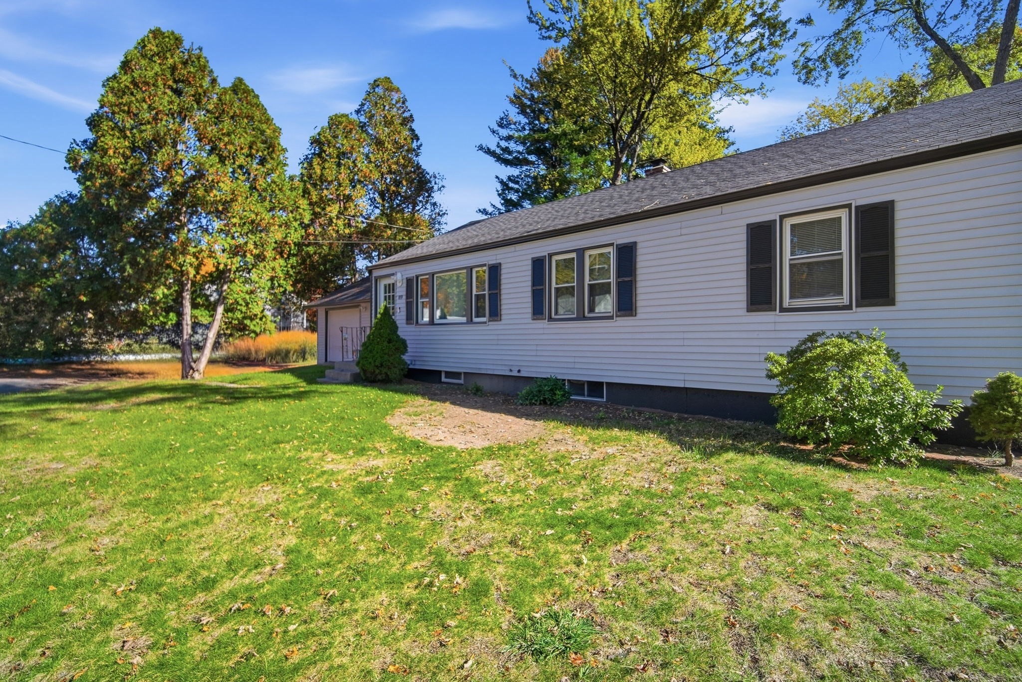 89 Juniper Dr Property Photo 4