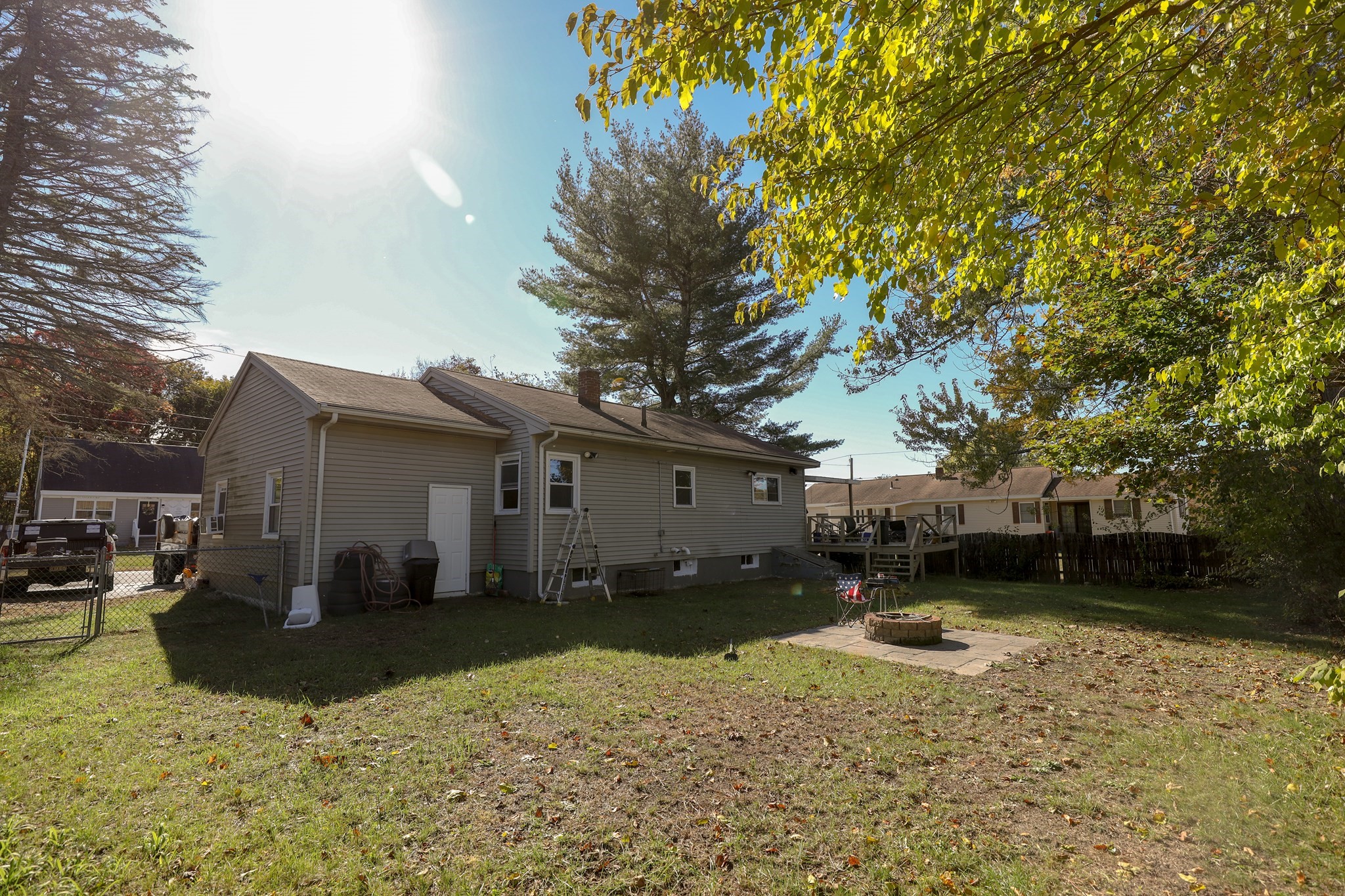 14 Janice Ave Property Photo 13