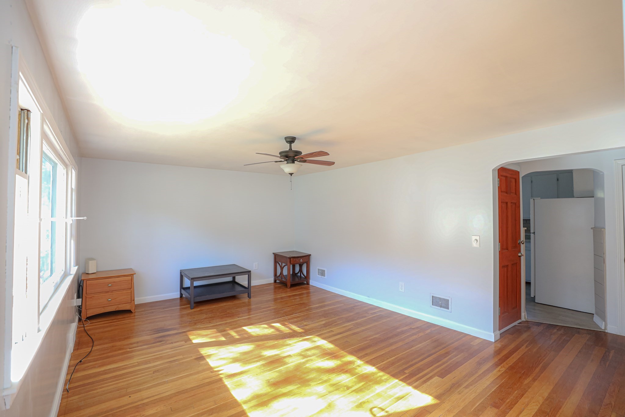 14 Janice Ave Property Photo 16