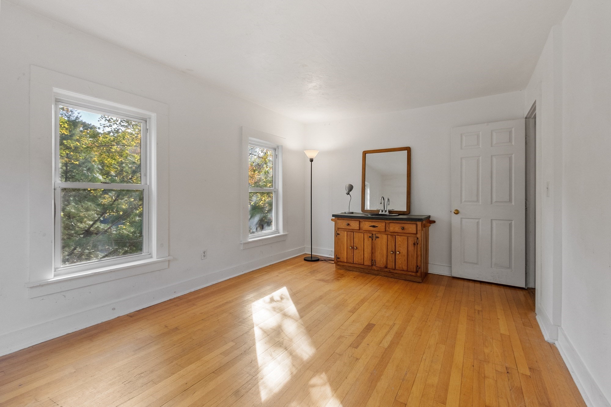 65 School Street Property Photo 18