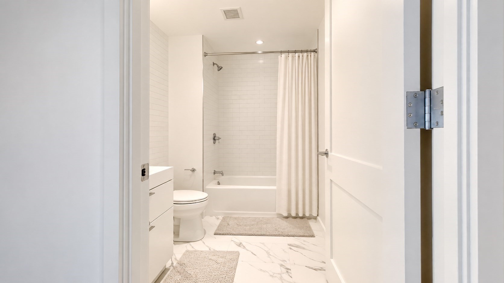 300 Pier 4 Blvd # 5n Property Photo 8