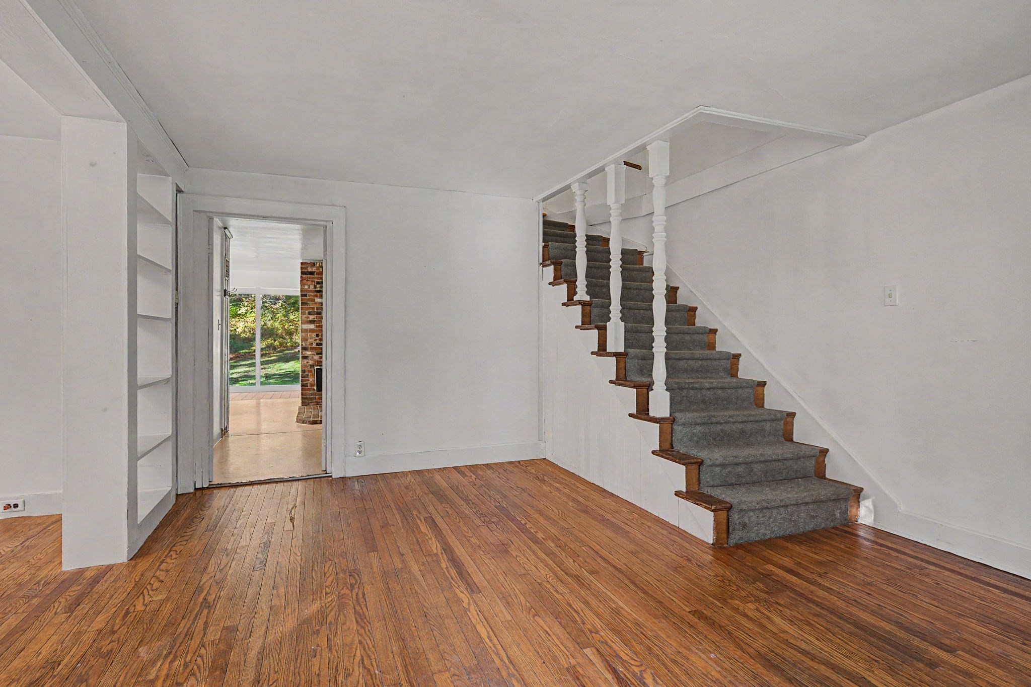 68 Coles Meadow Rd Property Photo 9
