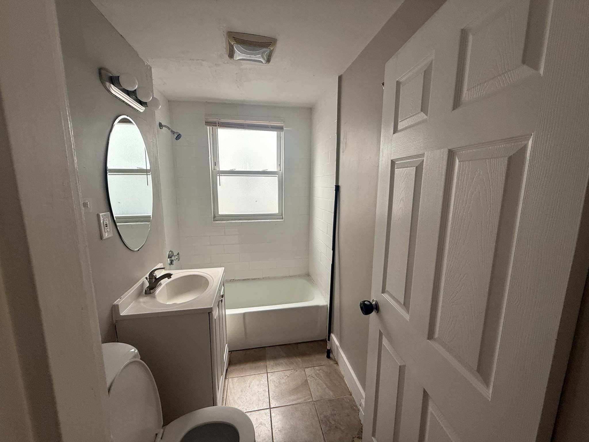 139 Lawton Ave # 2 Property Photo 8