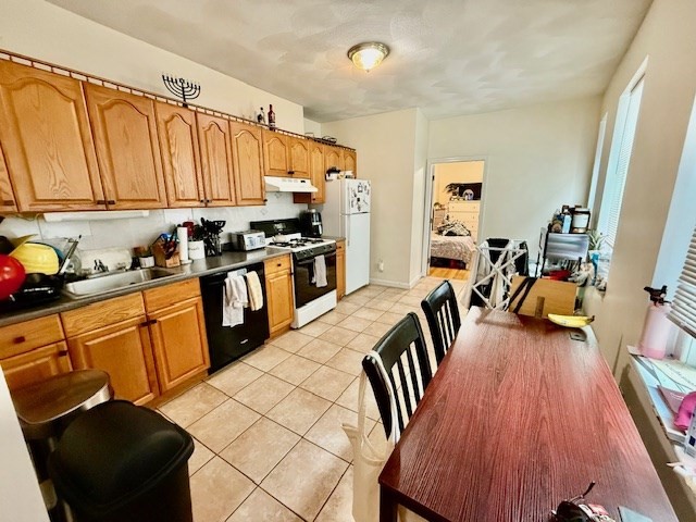 47 N. Margin Street # 3 Property Photo 3