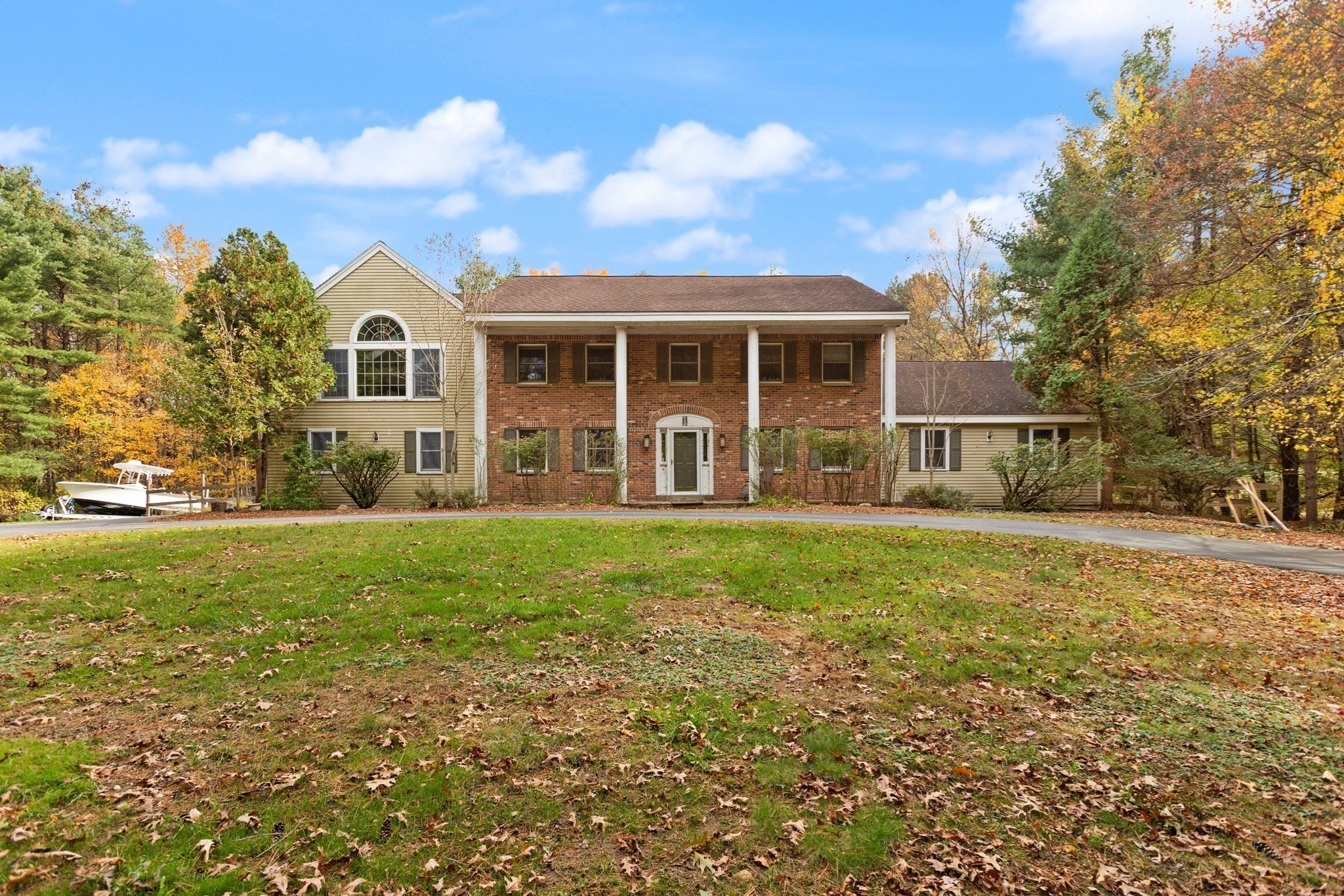 11 Pearl Property Photo 1