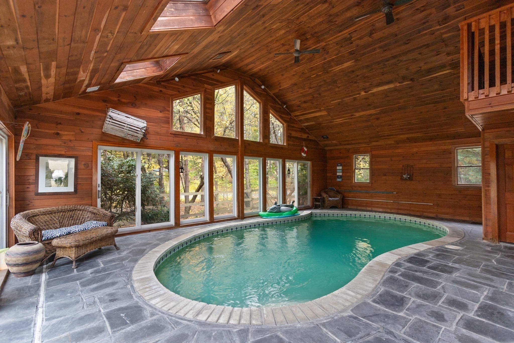 11 Pearl Property Photo 30