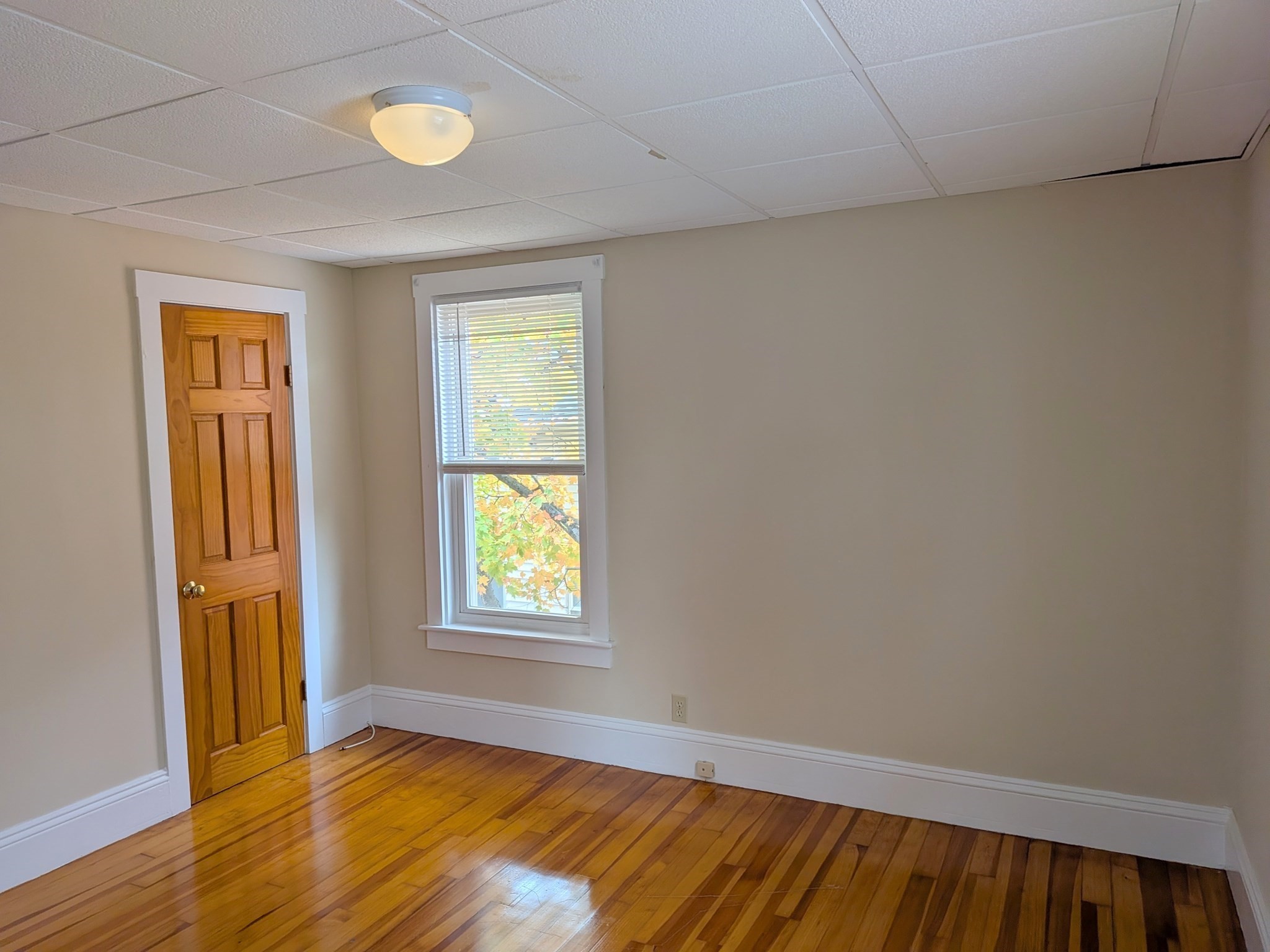 30 Hope St # B Property Photo 7