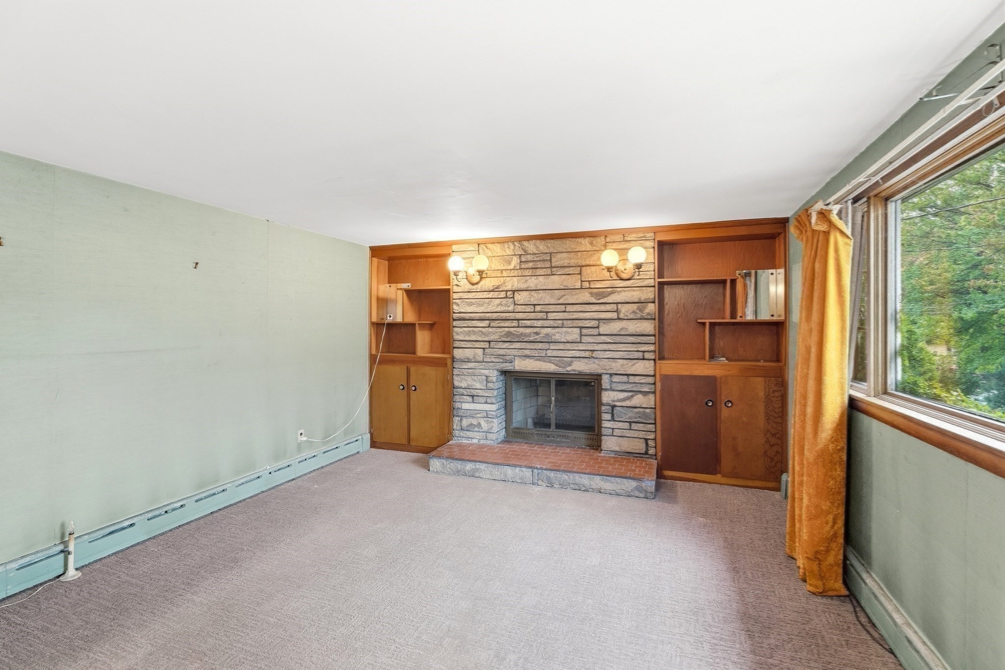14 Coolidge St Property Photo 15
