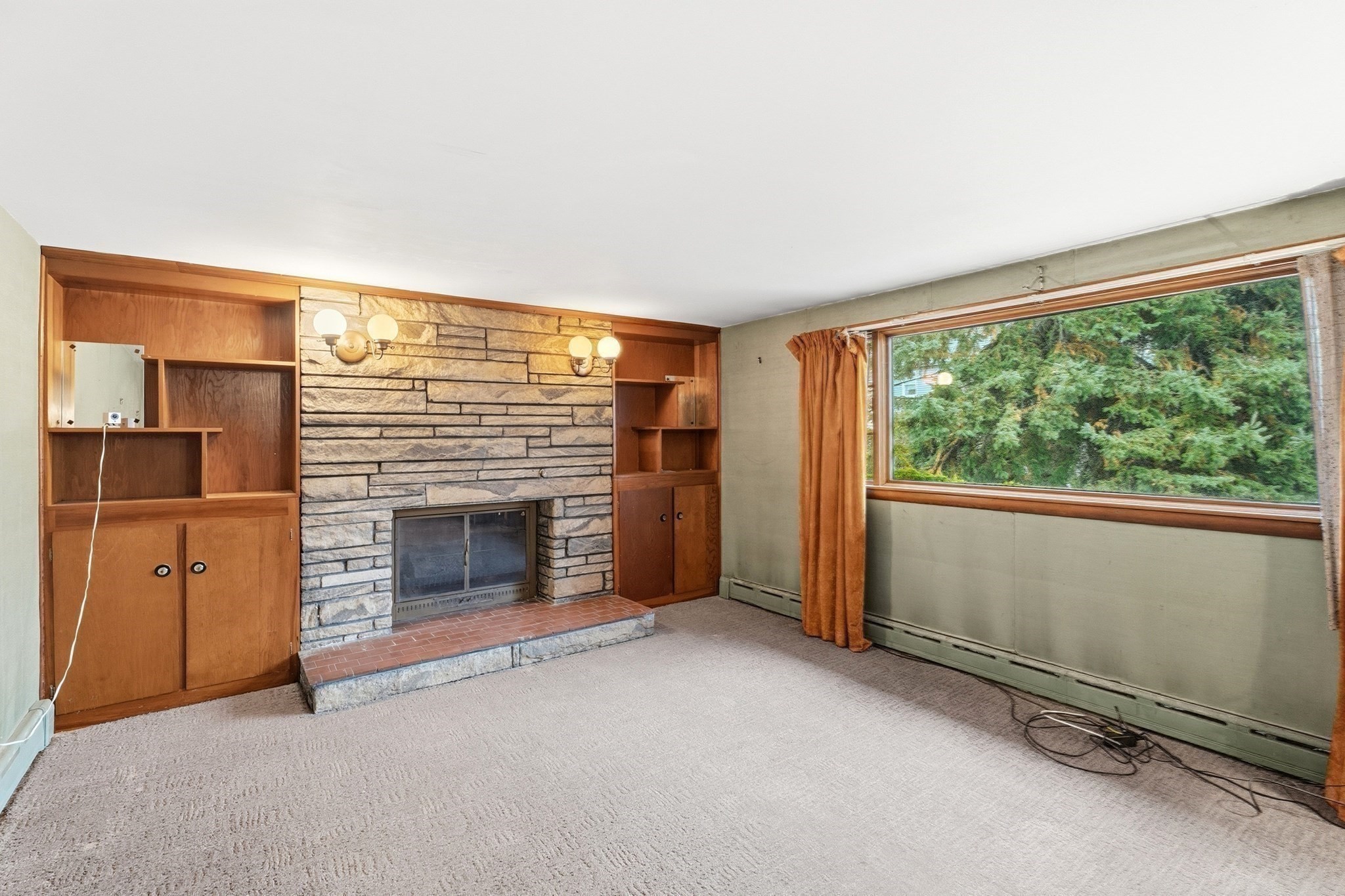 14 Coolidge St Property Photo 16