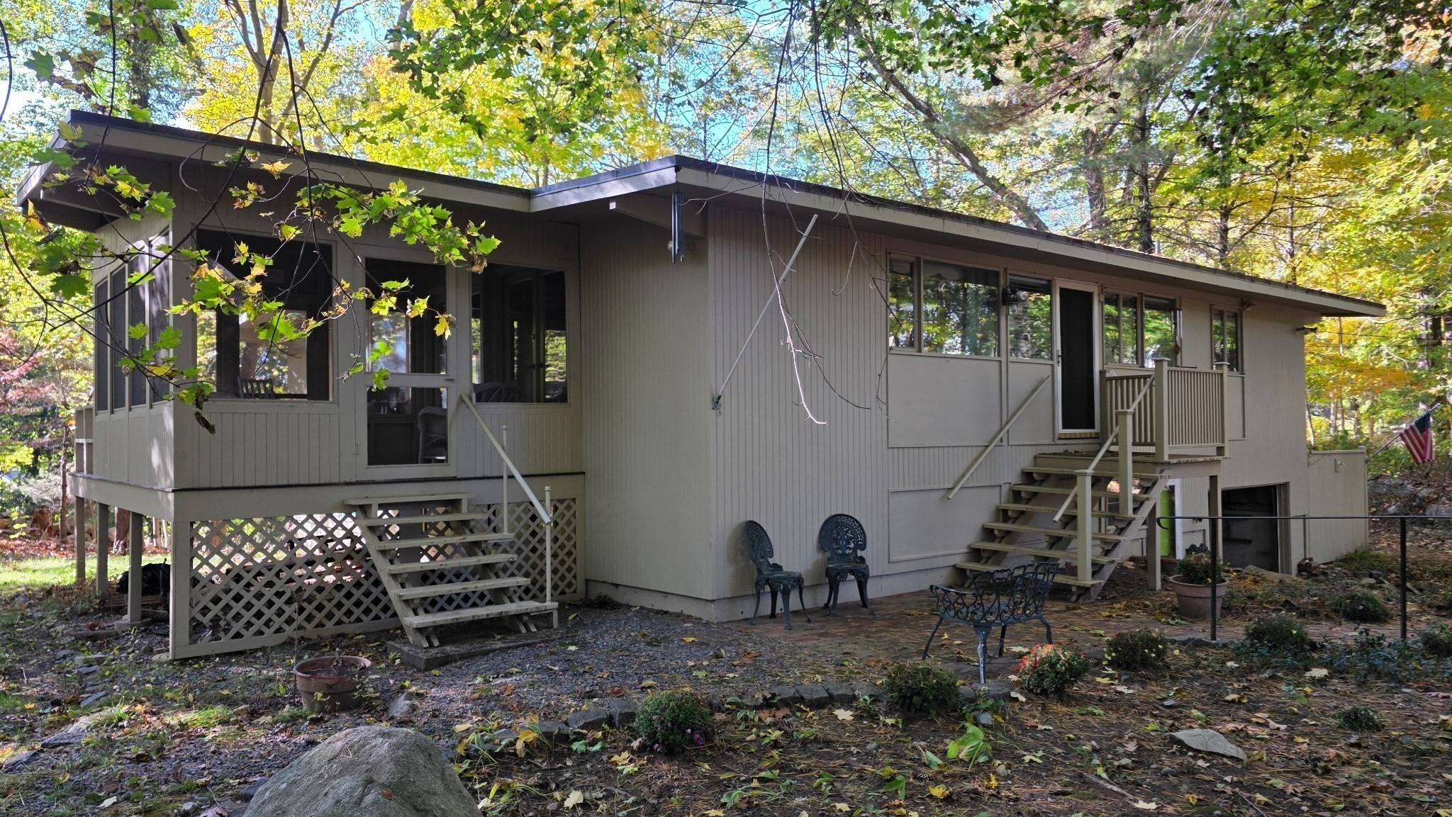 159 Leavitt Street Property Photo 1