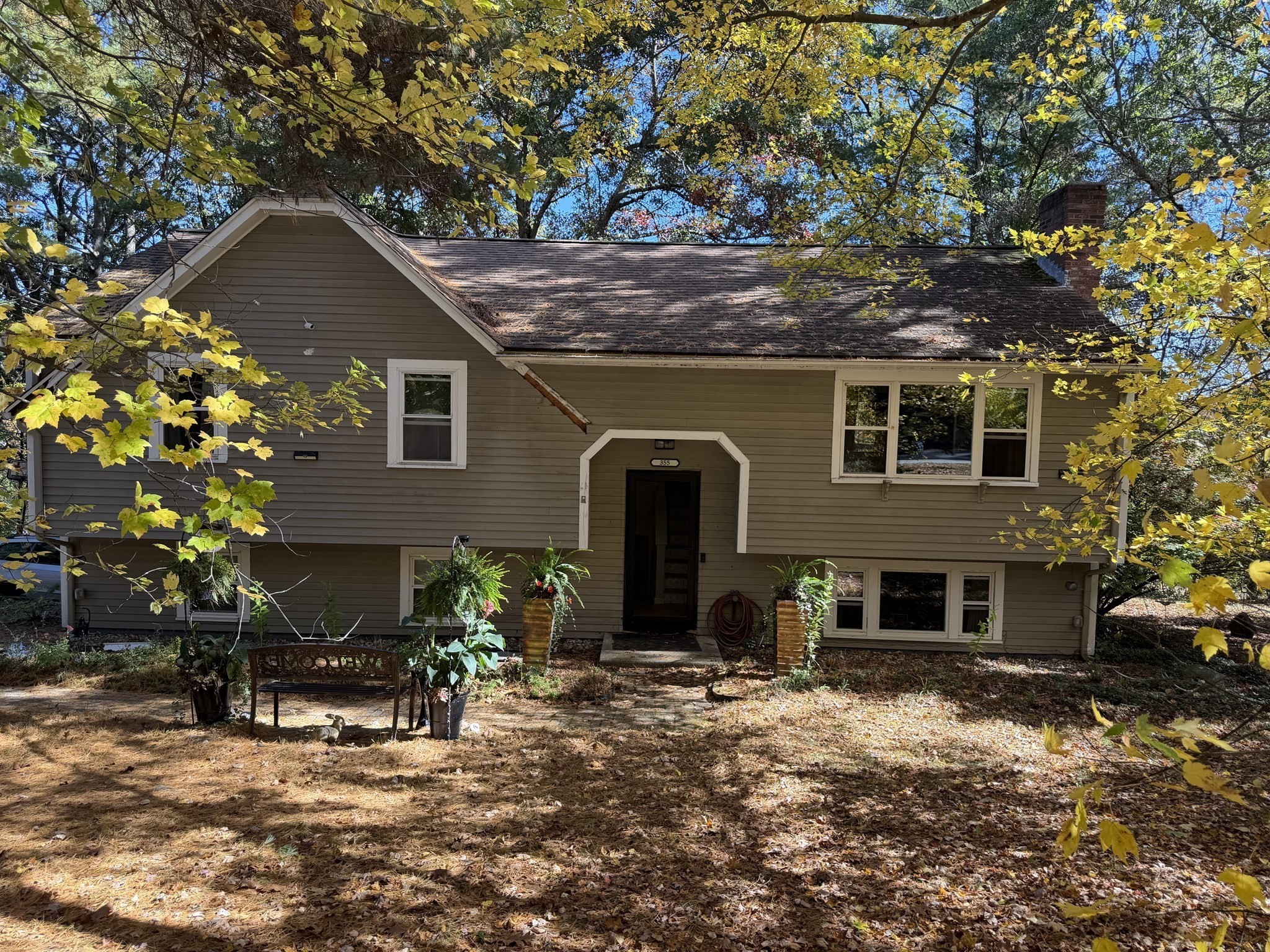 355 Winter Street Property Photo 1